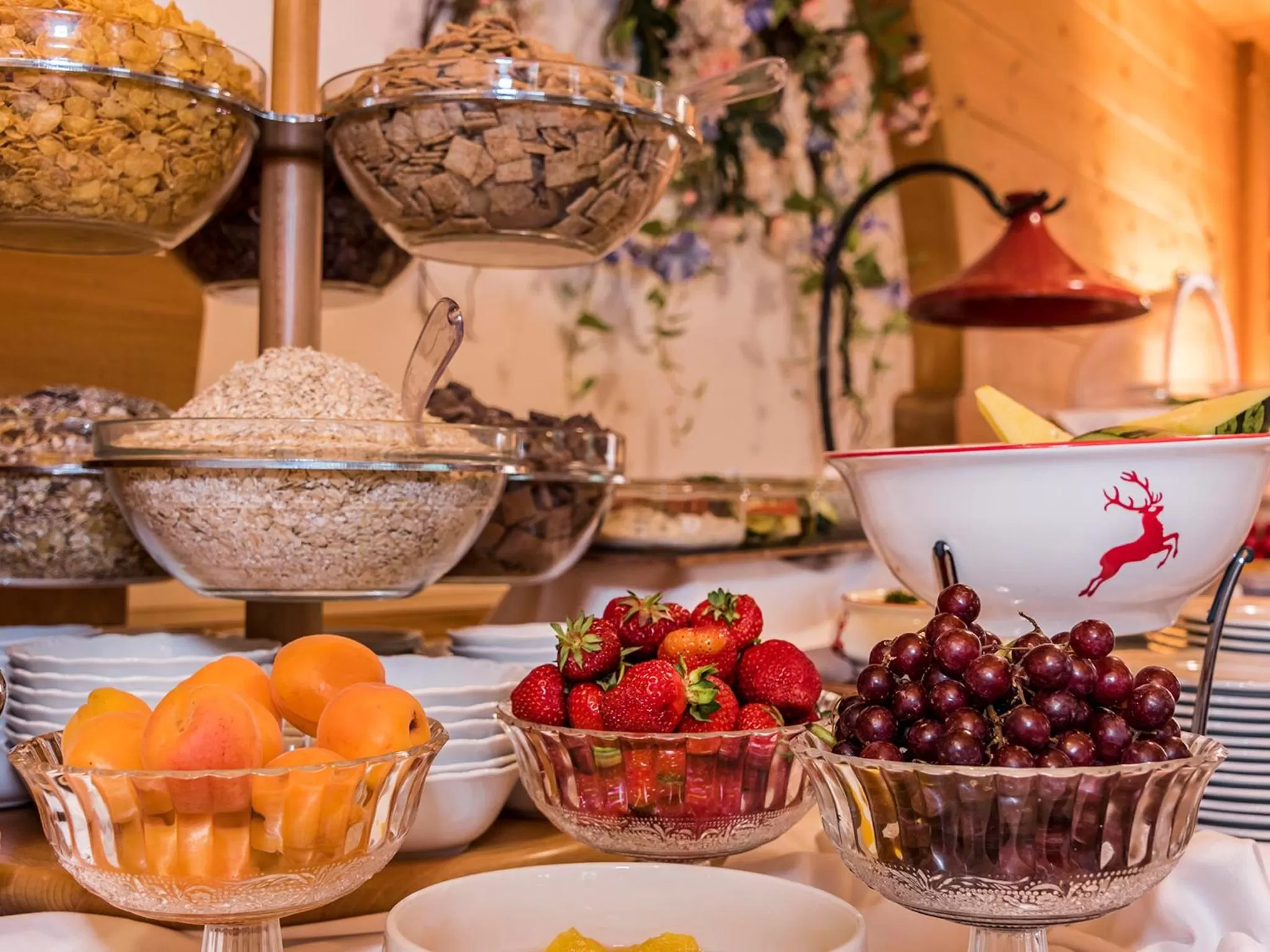 Buffet breakfast in Hotel Mutz