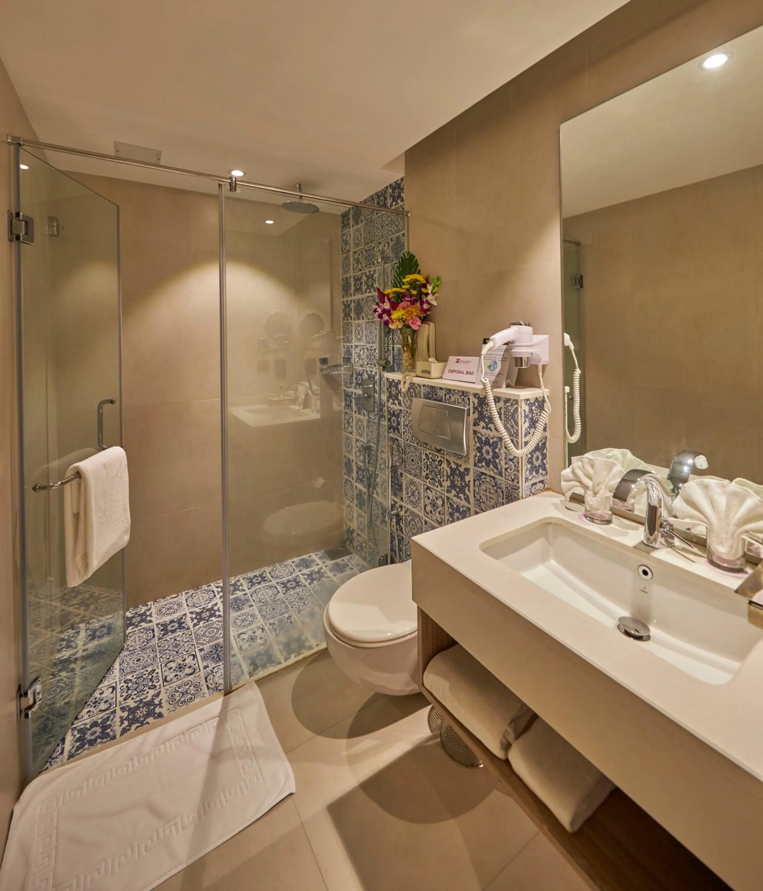 Shower in Royal Orchid Beach Resort & Spa, Utorda Beach Goa