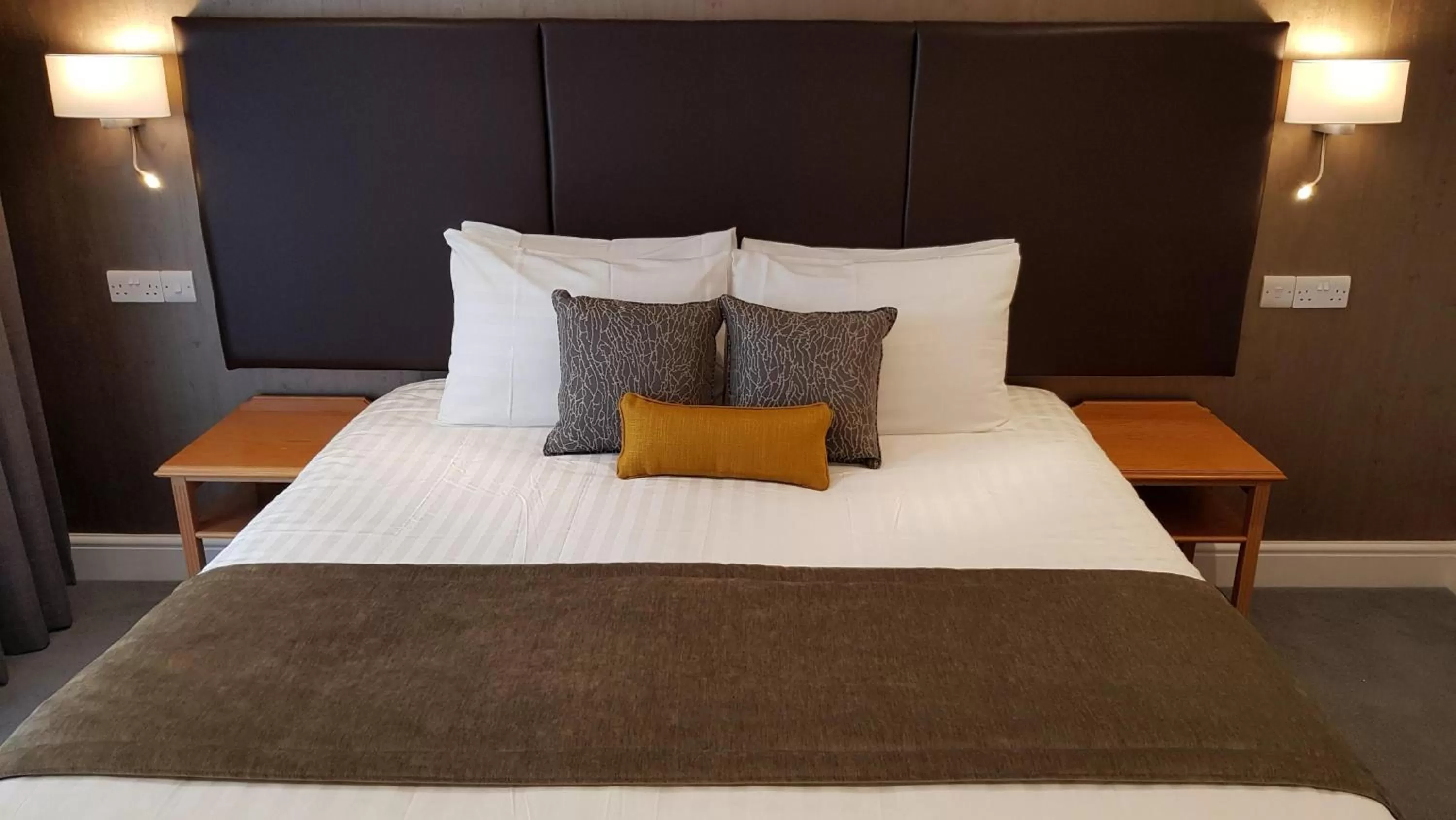 Bed in Heywood Spa Hotel