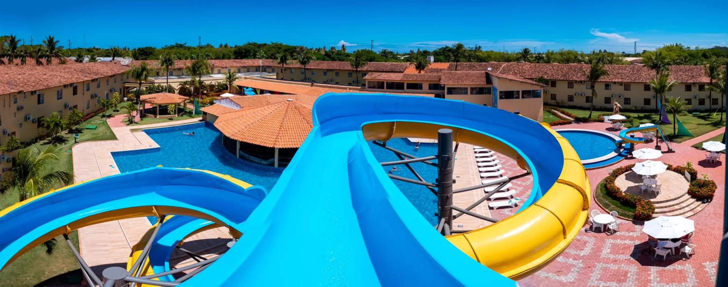 Pool view in Portobello Park Hotel