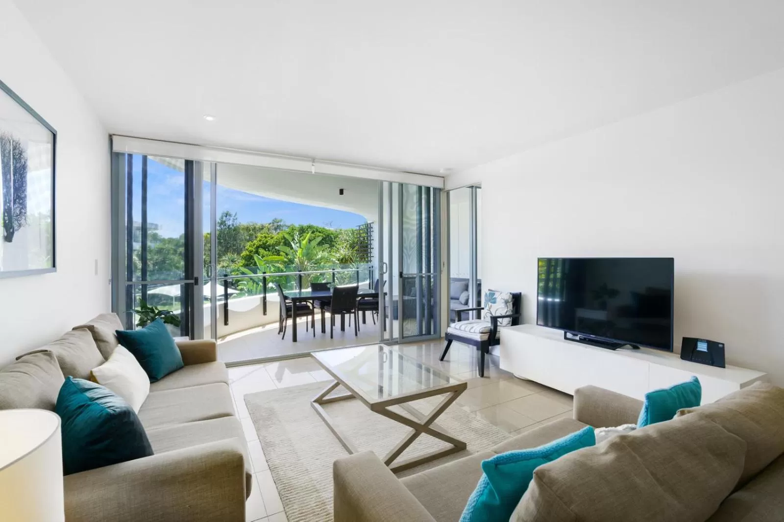Living room in Cotton Beach Resort - Tweed Coast Holidays ®