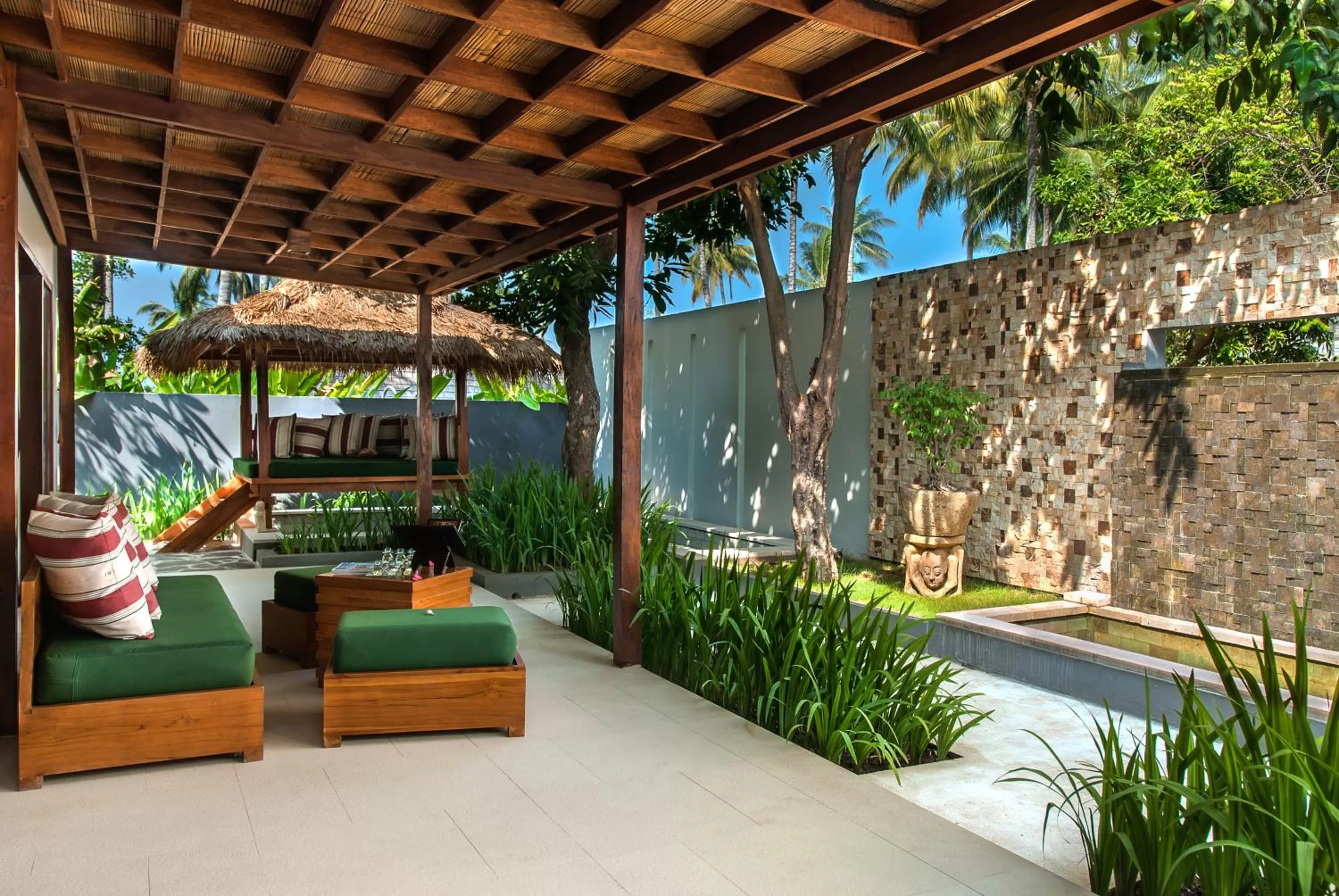 Massage in The Chandi Boutique Resort & Spa