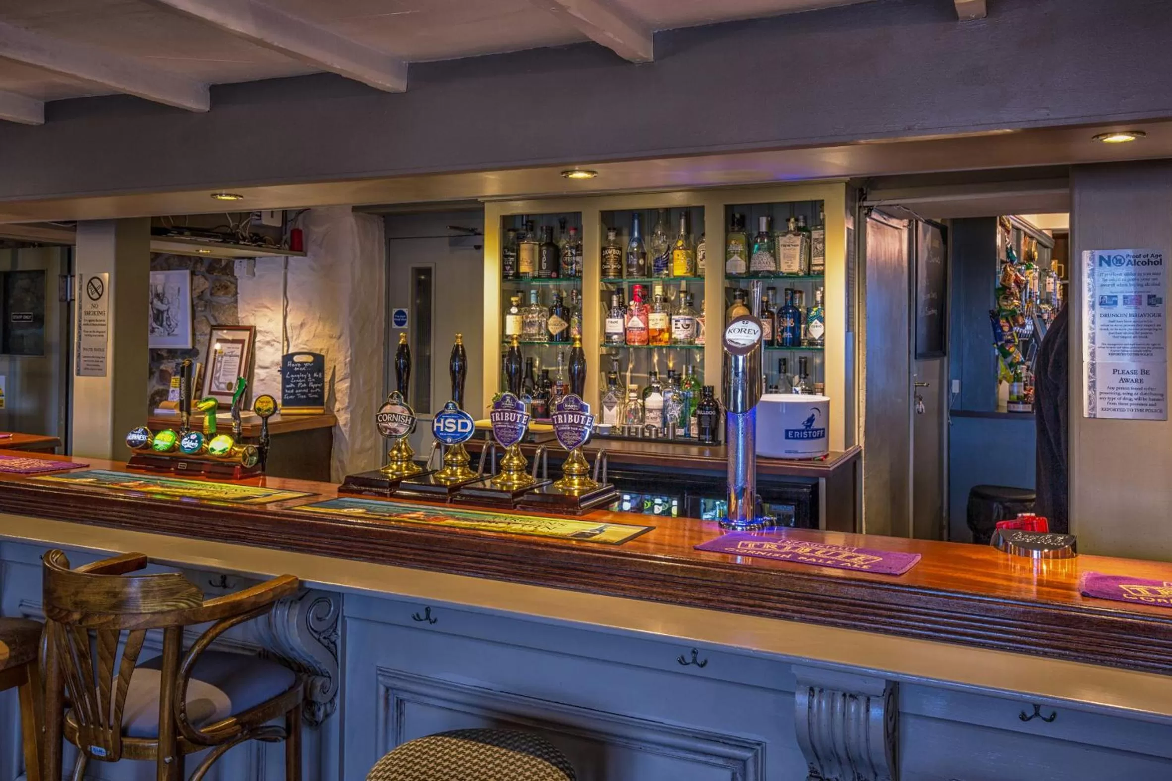 Lounge or bar in Kings Arms