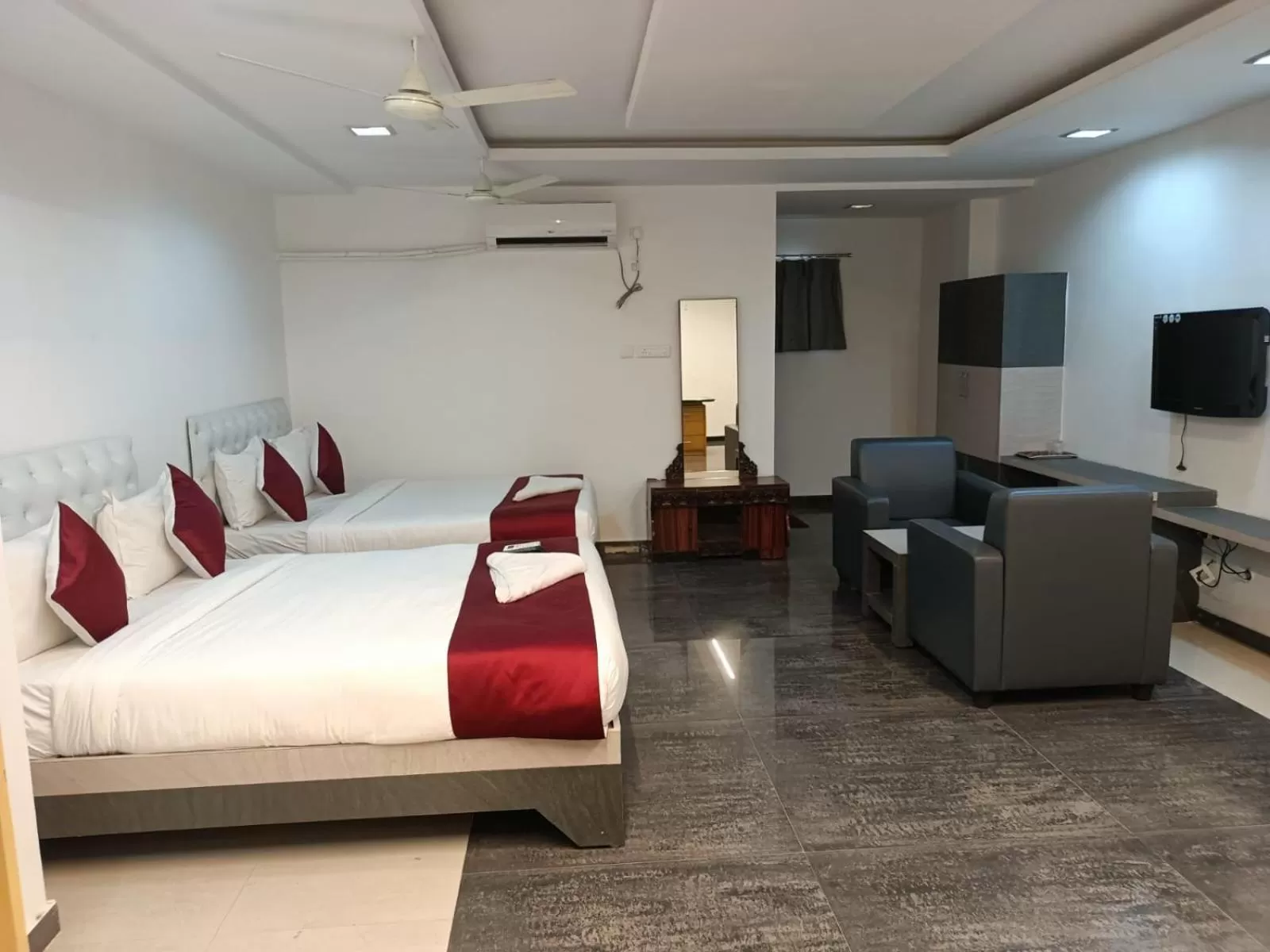 Bedroom, Bed in HOTEL BLUE MOON