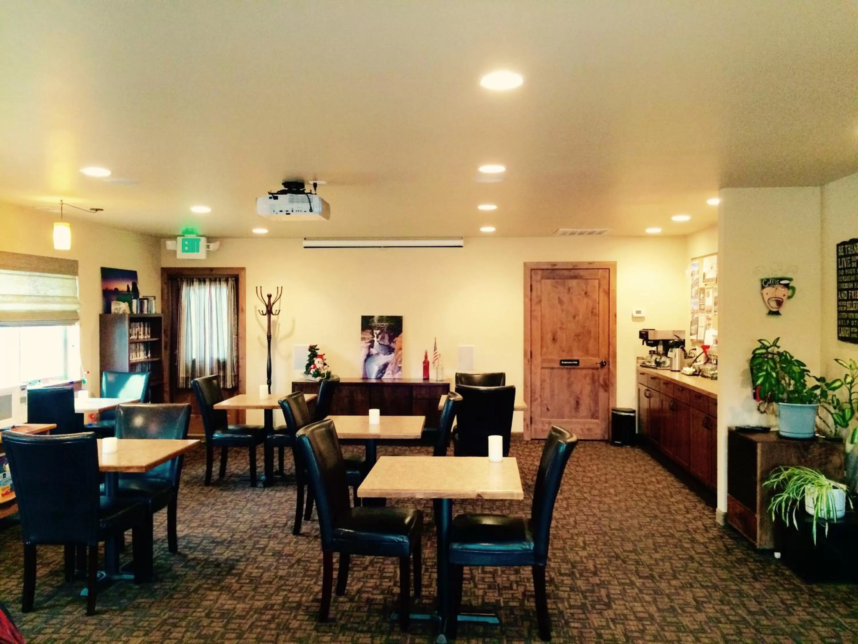 Restaurant/places to eat in Mountain View Lodge