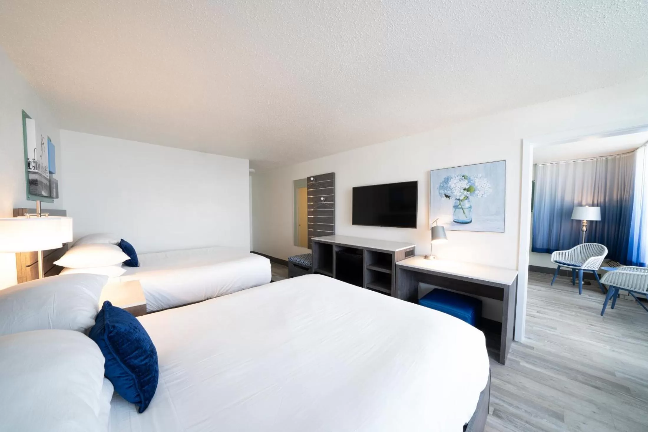 Bed in The Island Resort at Fort Walton Beach