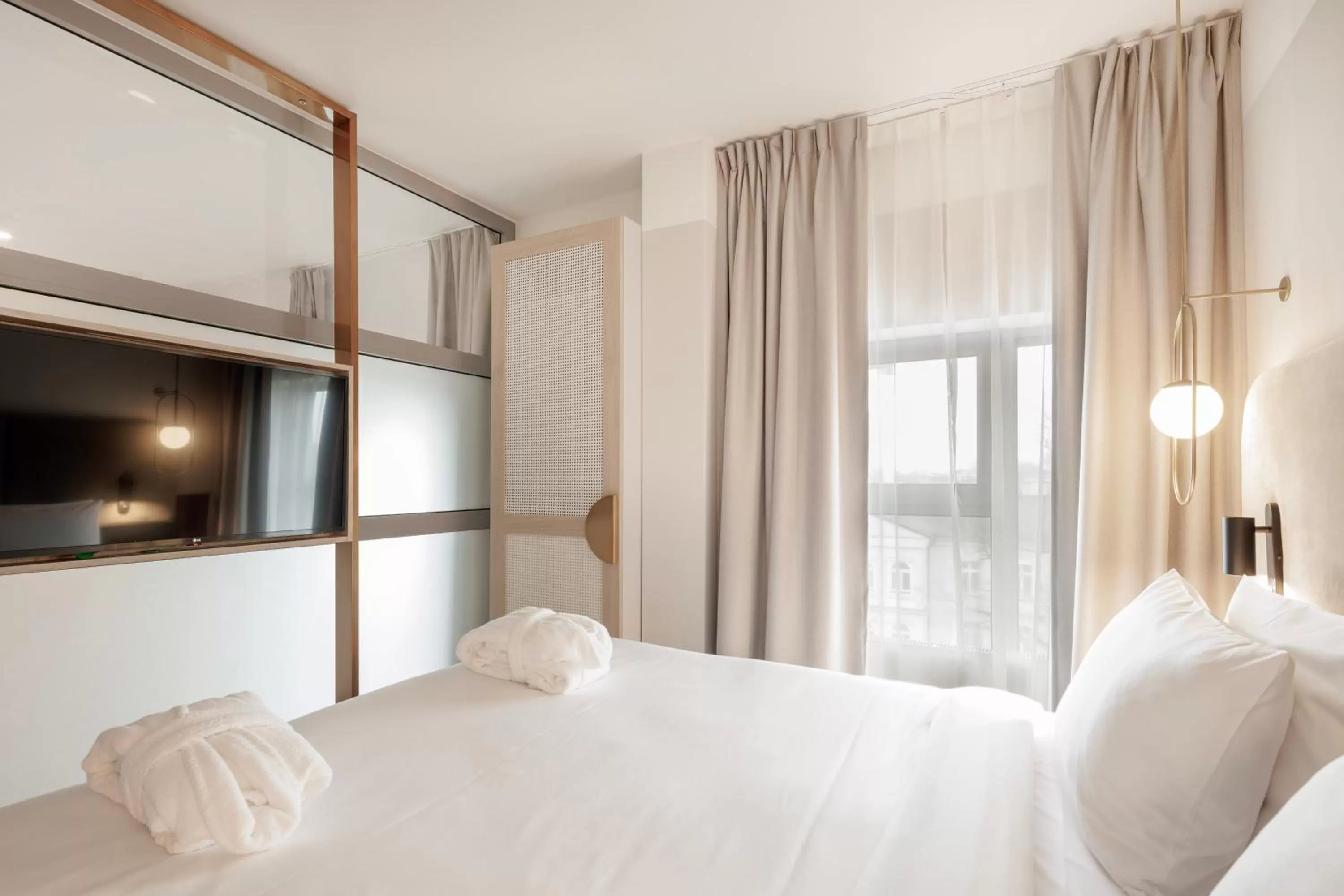 Bedroom, Bed in Royal Tulip Sand Kolobrzeg