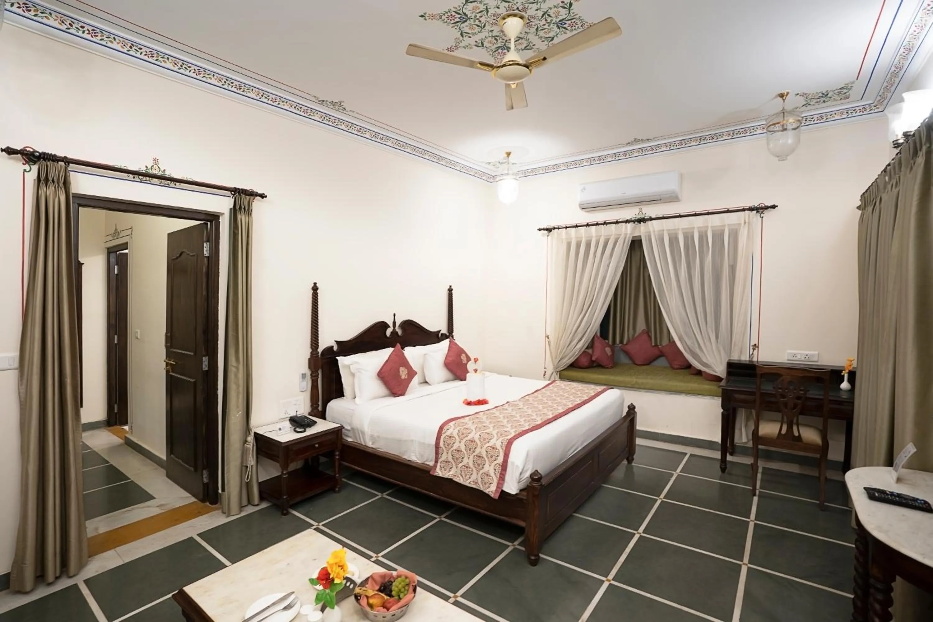Photo of the whole room, Bed in The Amargarh