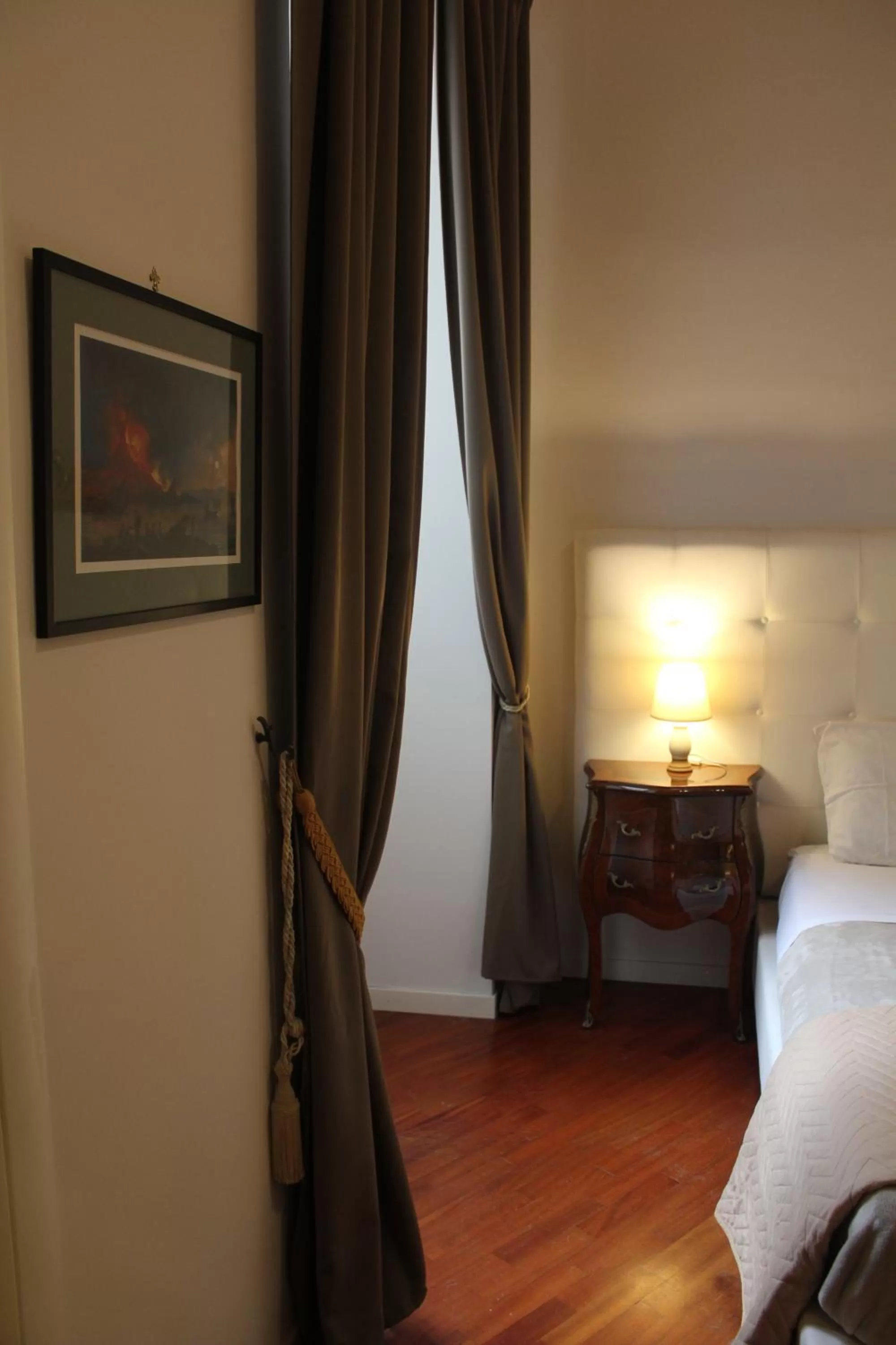 Bedroom, Bed in RealPartenope B&B 284