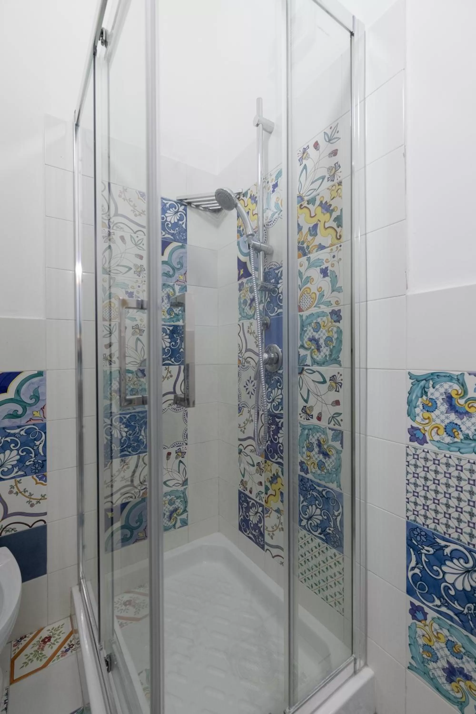 Bathroom in EFFE SUITES