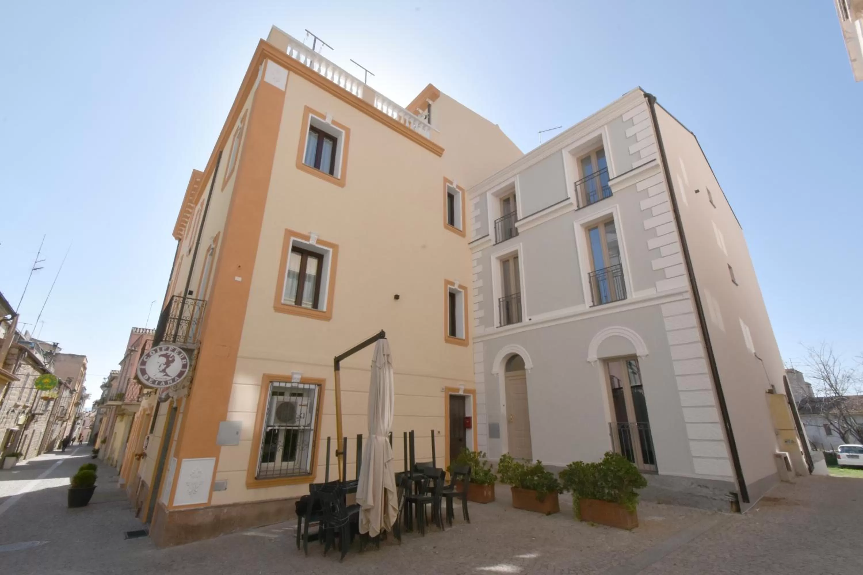 Property building in Hotel Cavour