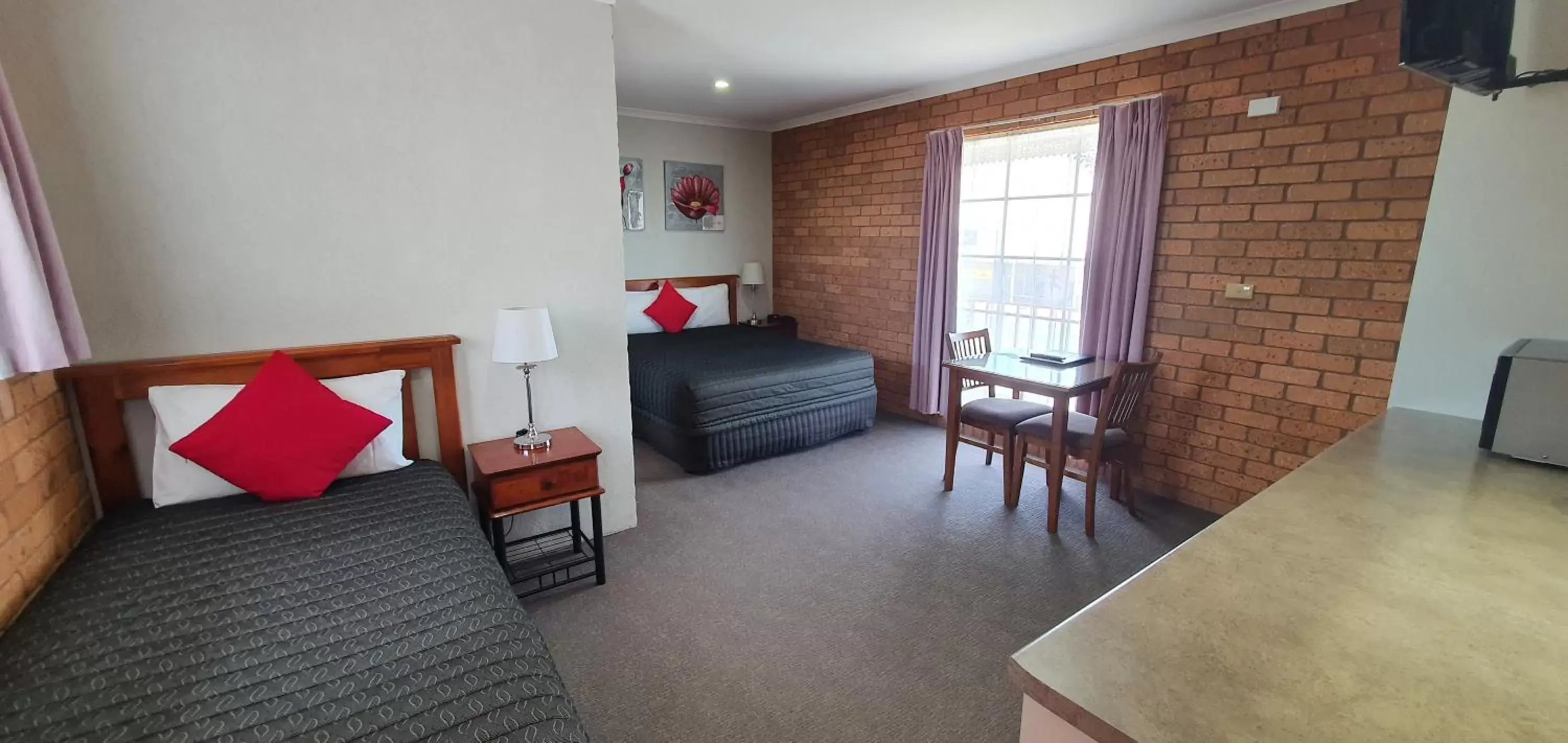 Standard Family Room in Centrepoint Motel Deniliquin Standard Family Room in Centrepoint Motel Deniliquin