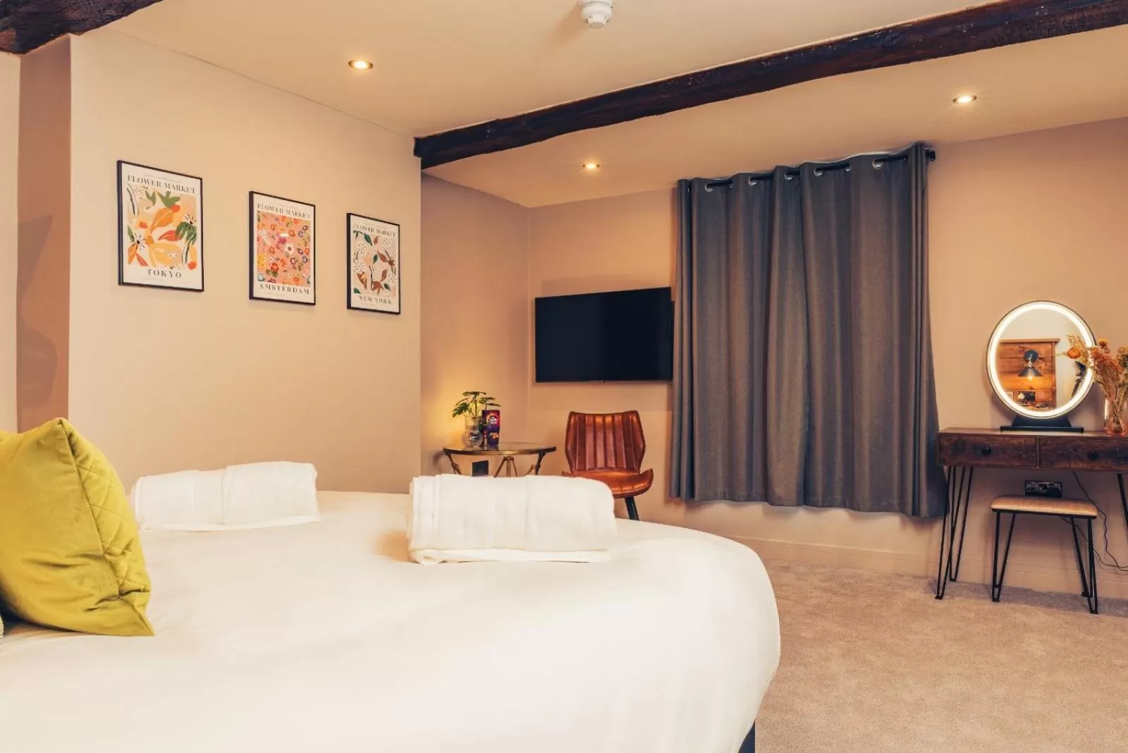 Bed in Reubens Congleton