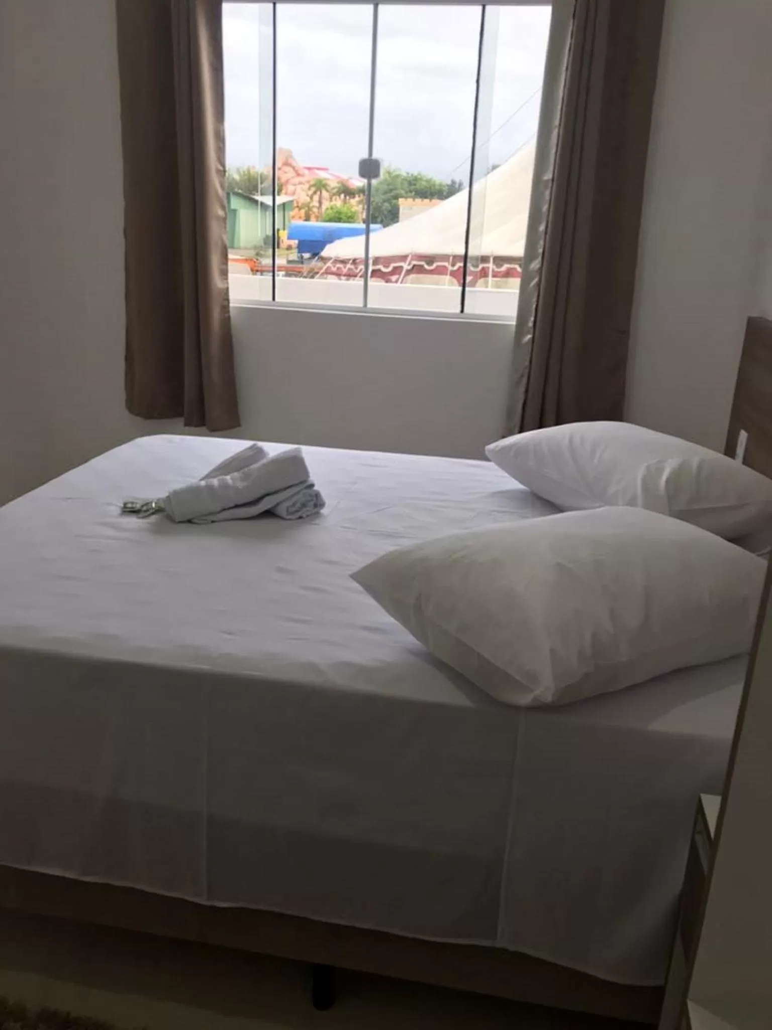 Decorative detail, Bed in Pousada Vó Dena