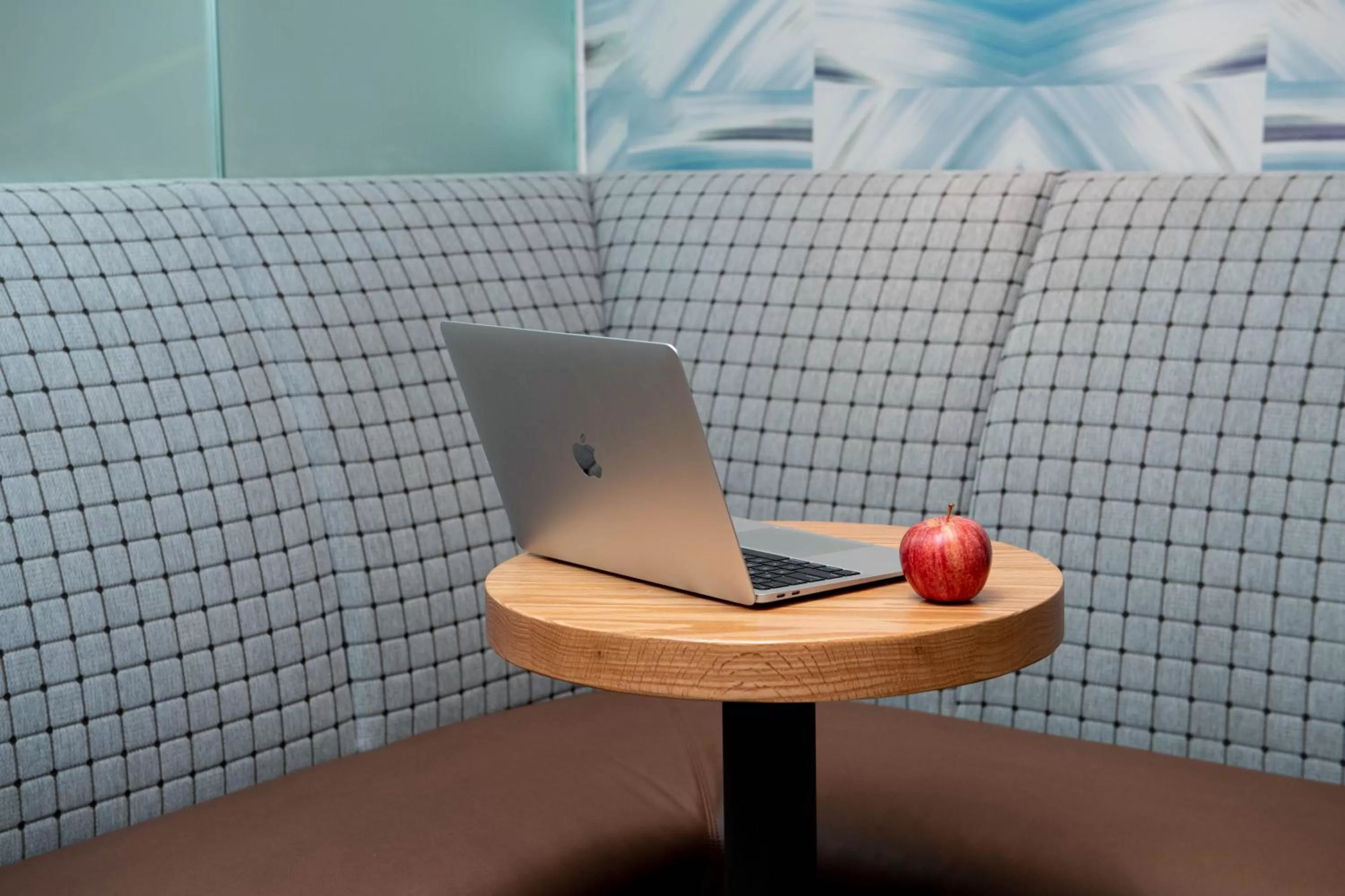 Seating area in Hotel Keen