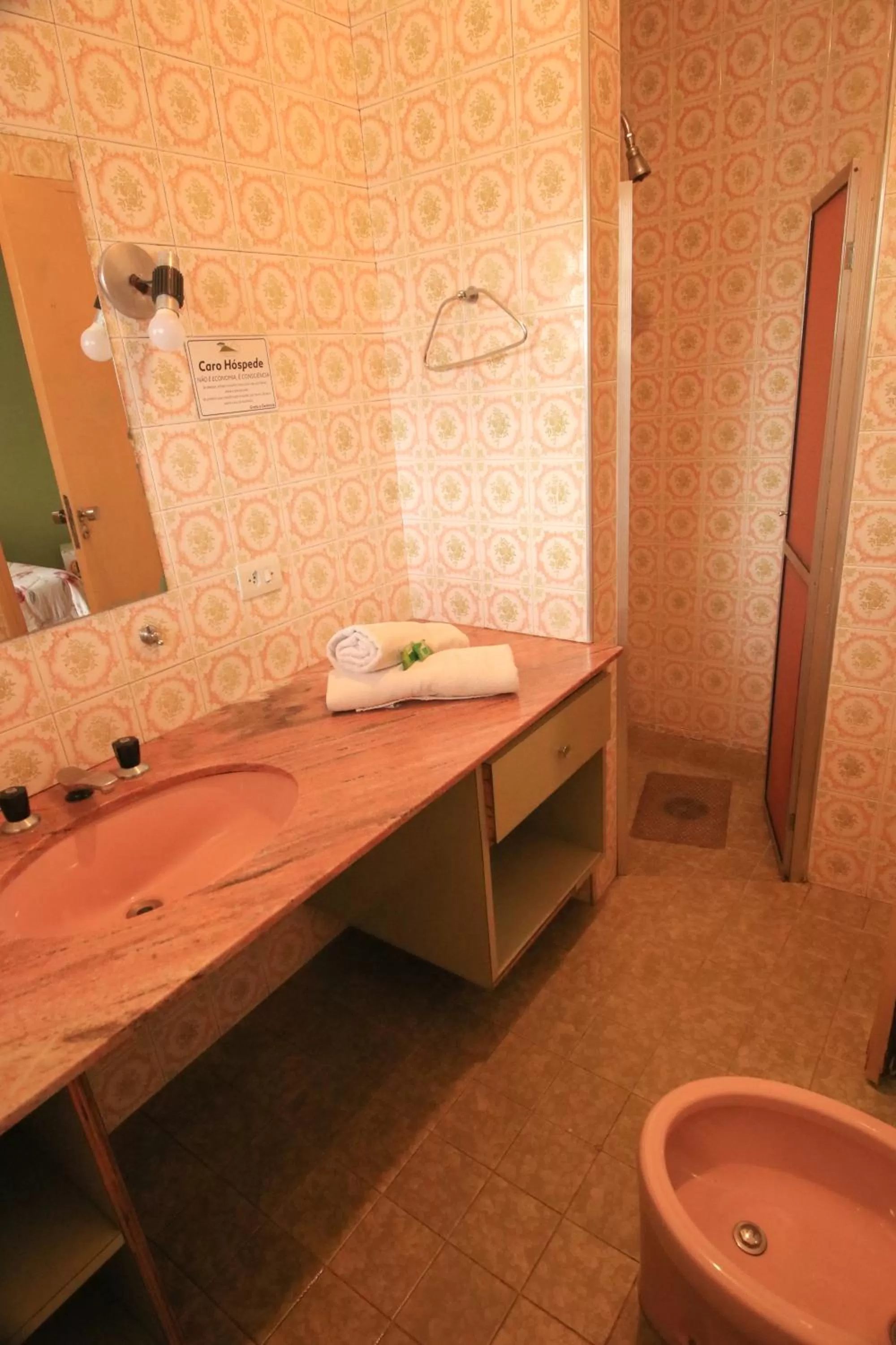 Bathroom in Pousada Curumi