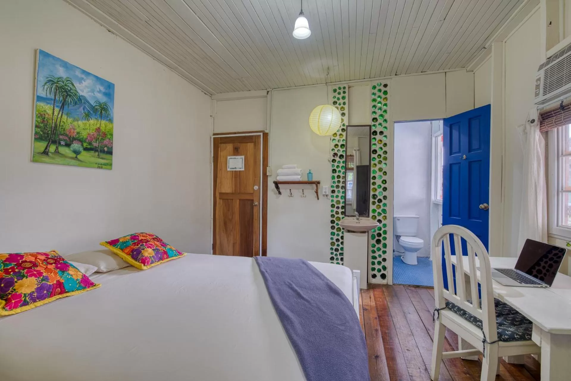 Bedroom, Bed in Saigon Bay Bed & Breakfast