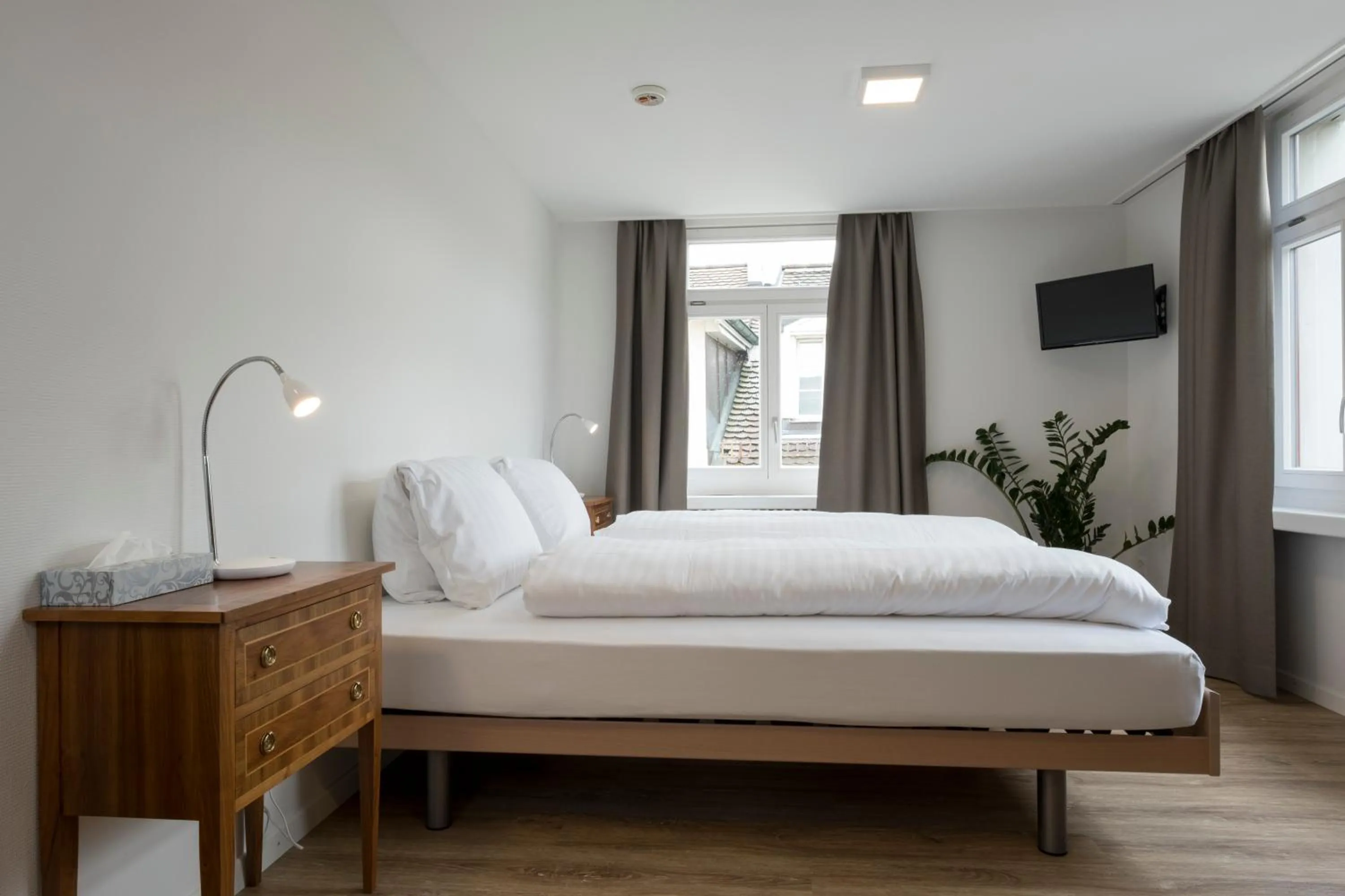 Photo of the whole room in Hotel Vadian Garni