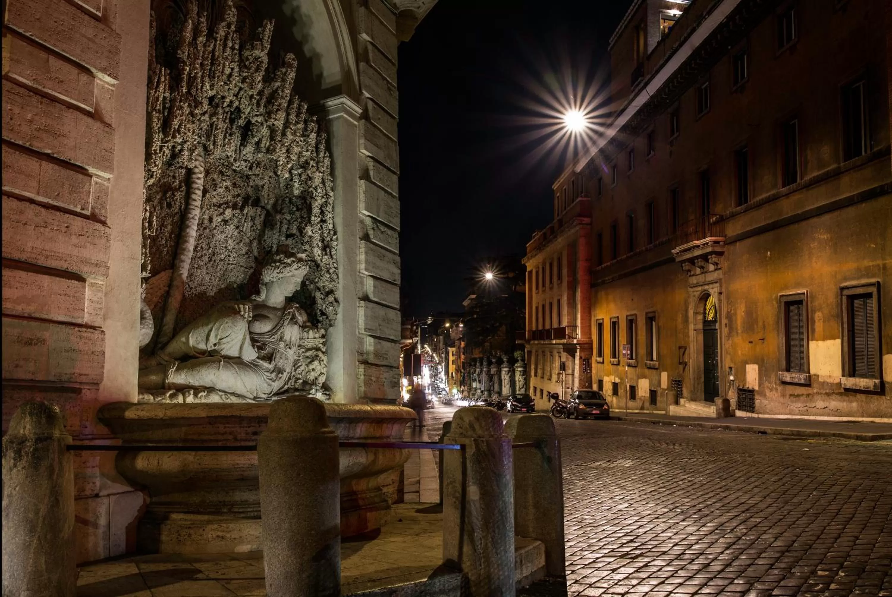 City view in Luxury Rooms H 2000 Roma