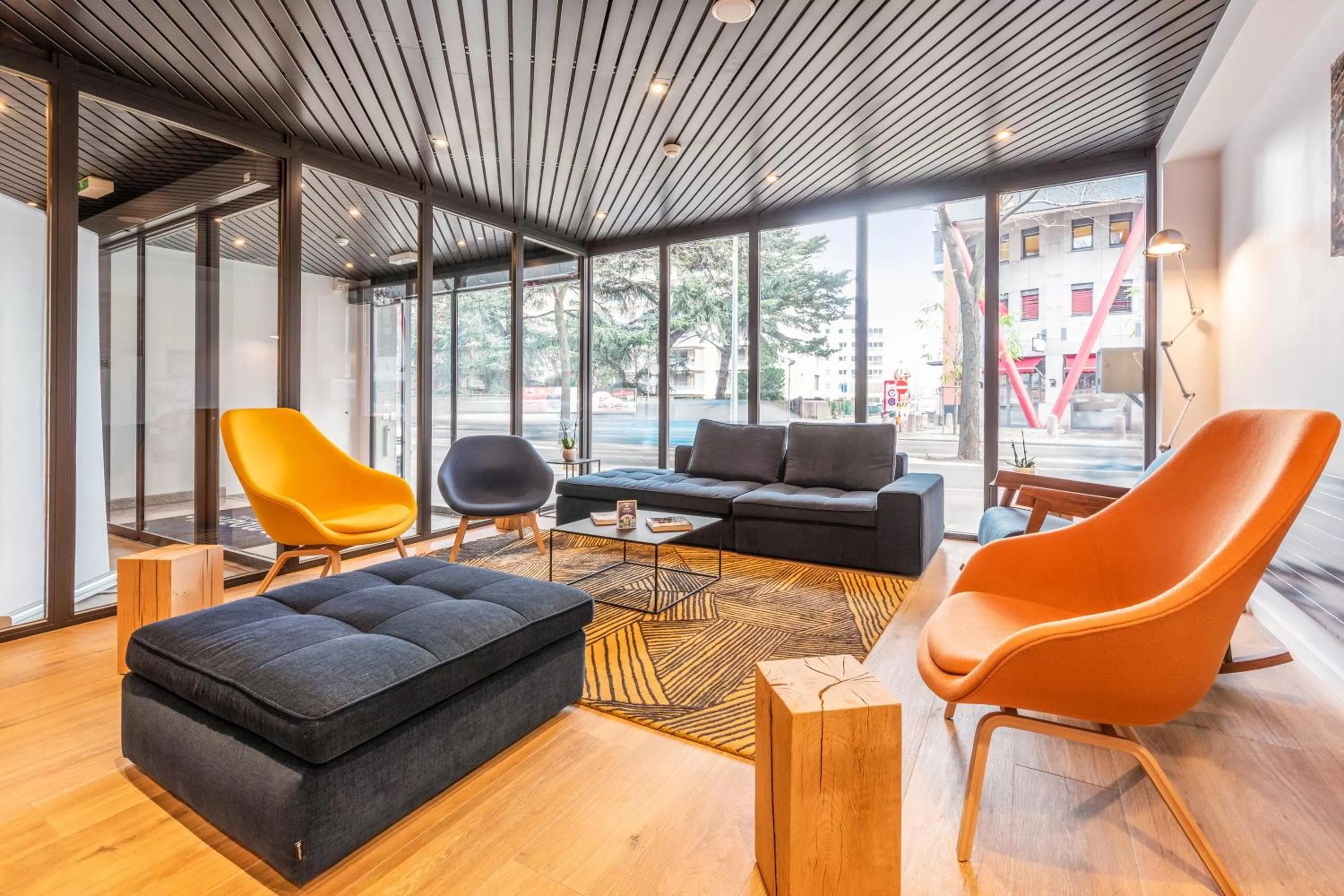 Lobby or reception in Campanile Martigny