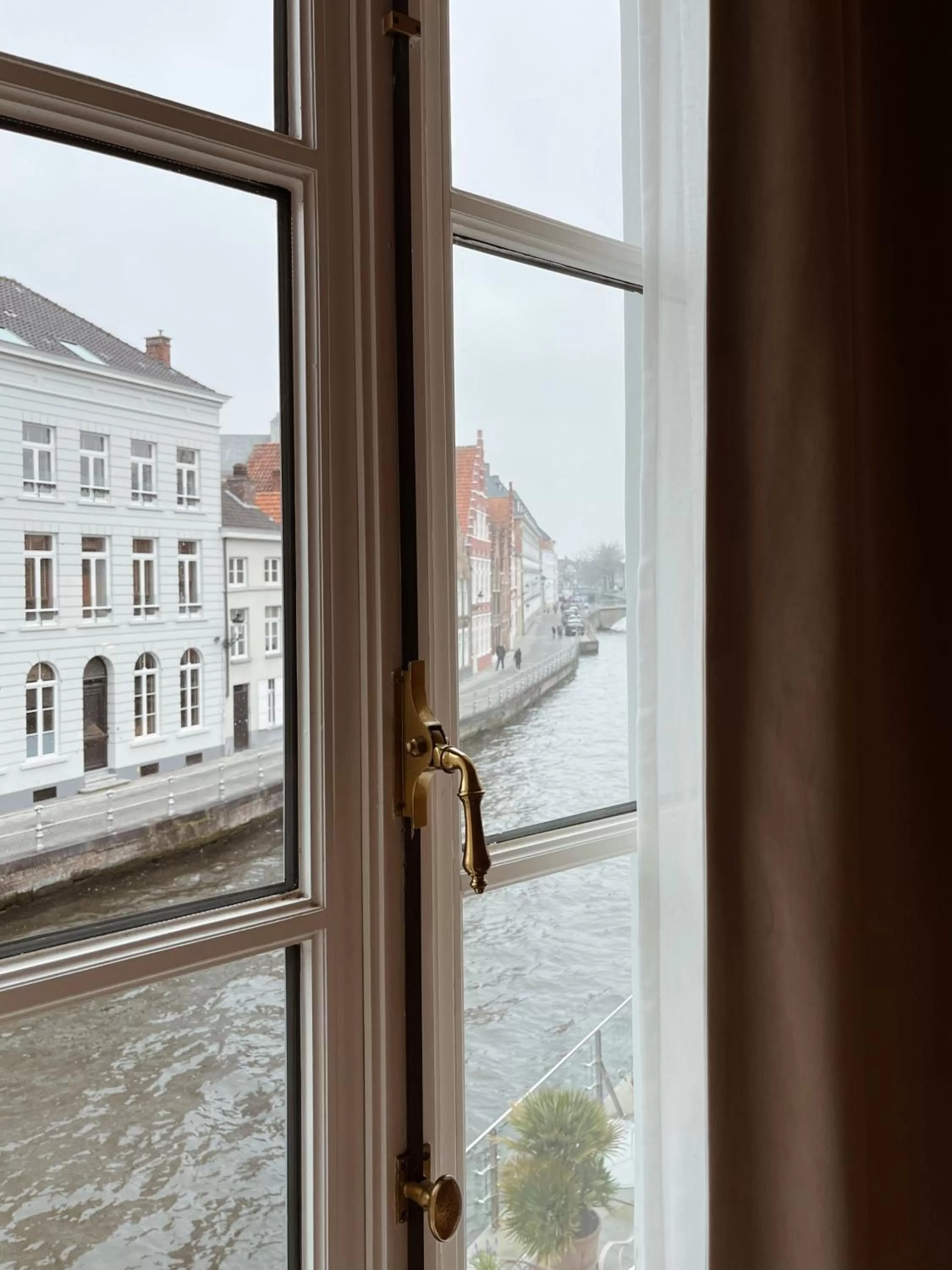 River view in Hotel Van Cleef