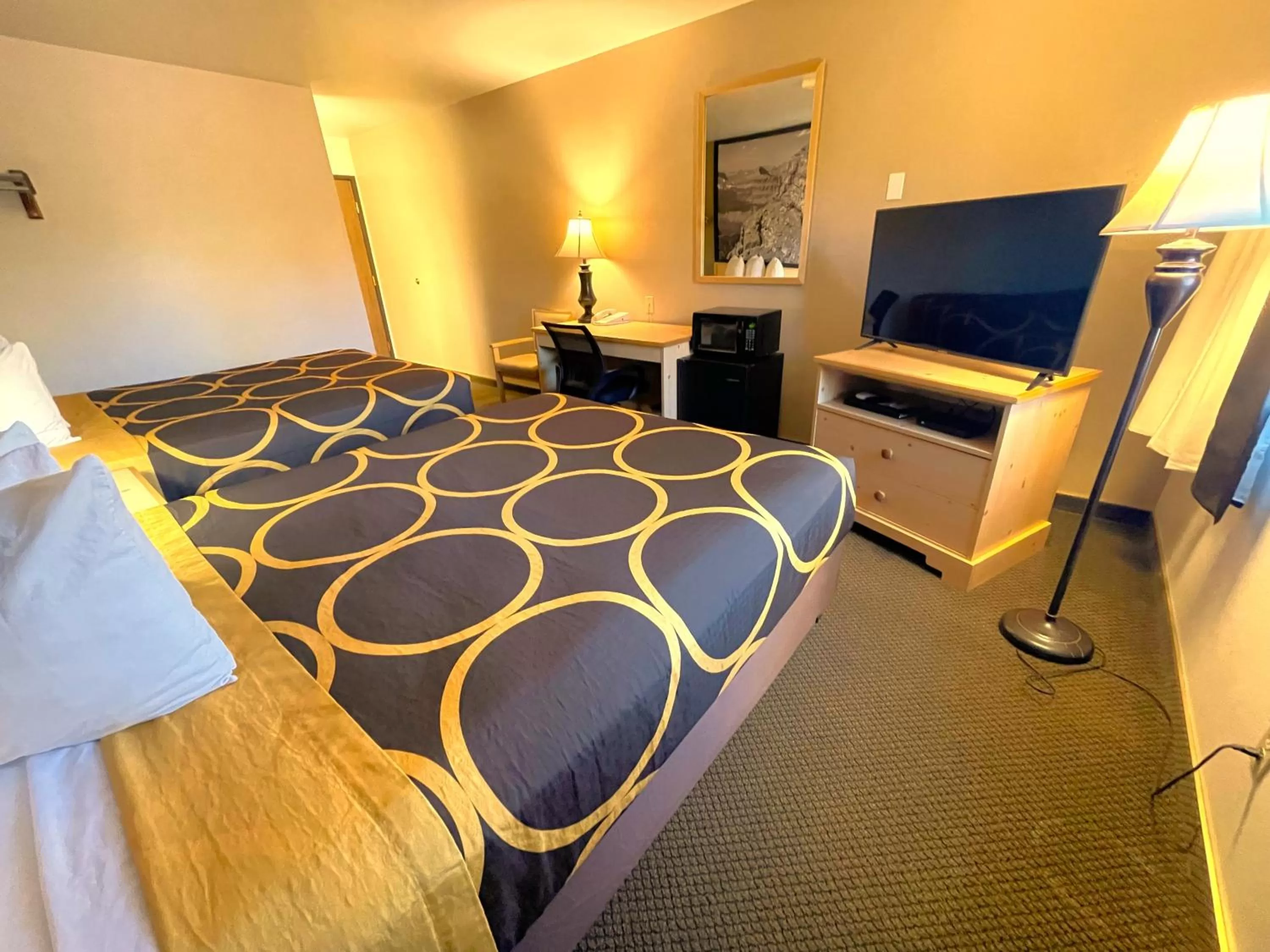 Bedroom, Bed in Super 8 by Wyndham Moscow - Pullman