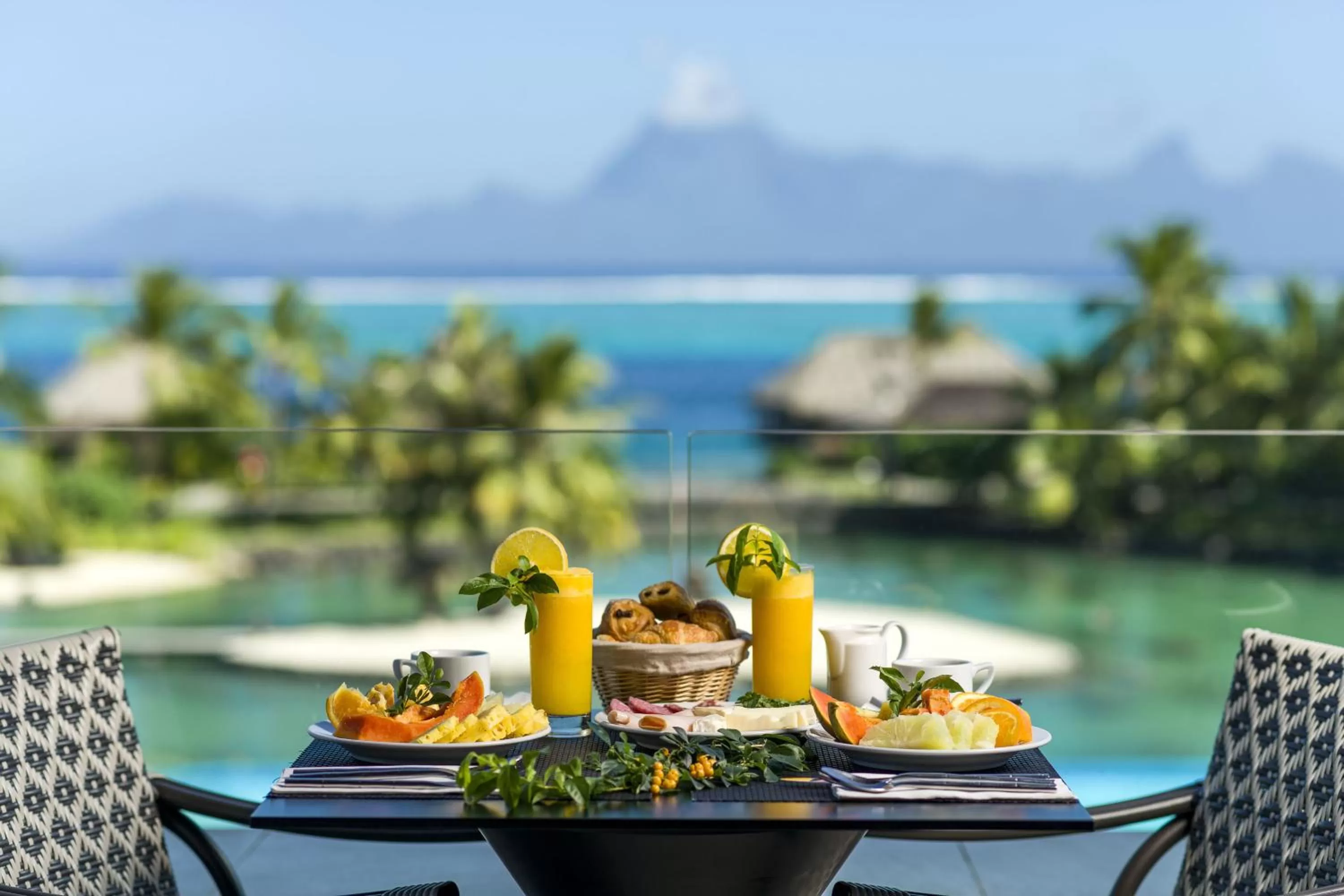 Breakfast in InterContinental Tahiti Resort & Spa by IHG