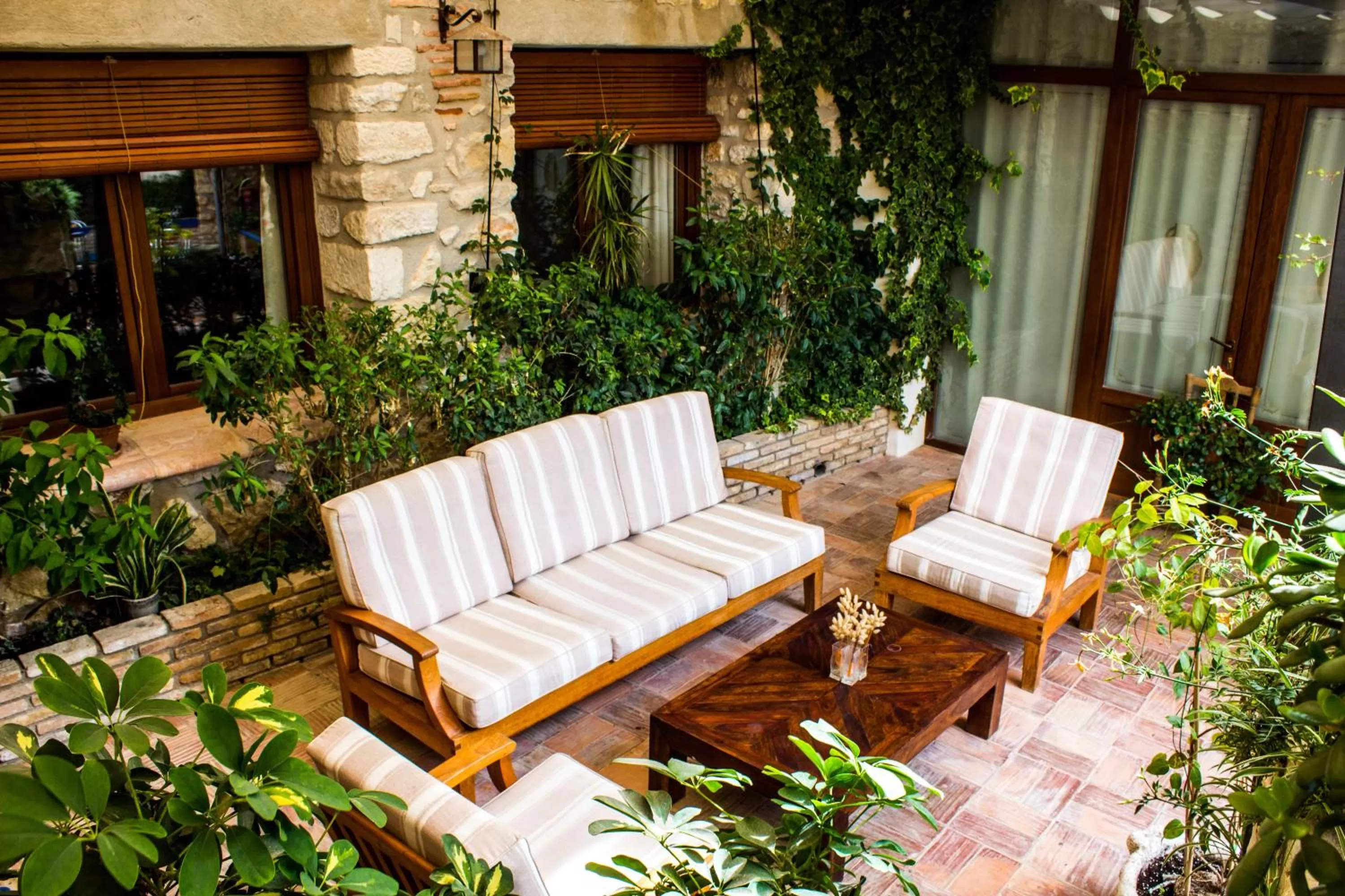 Patio in La Font D'Alcala