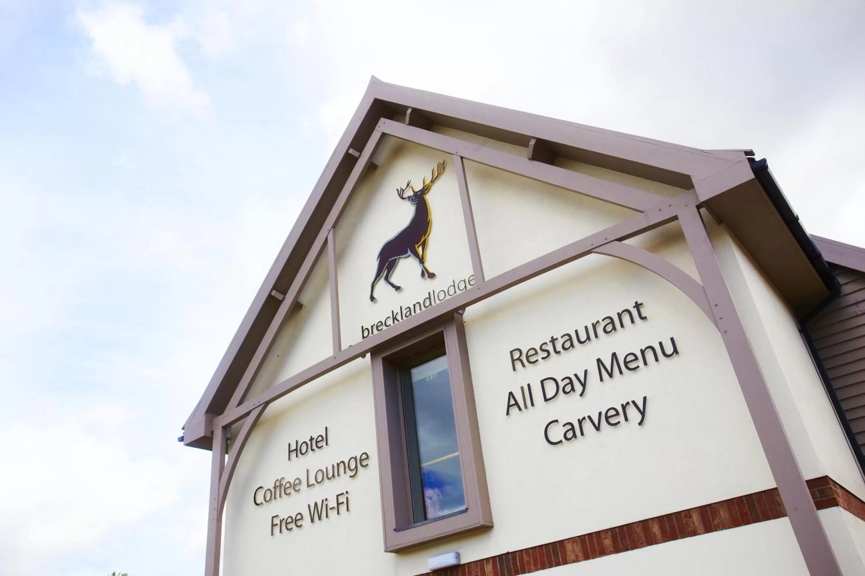 Facade/entrance in Breckland Lodge