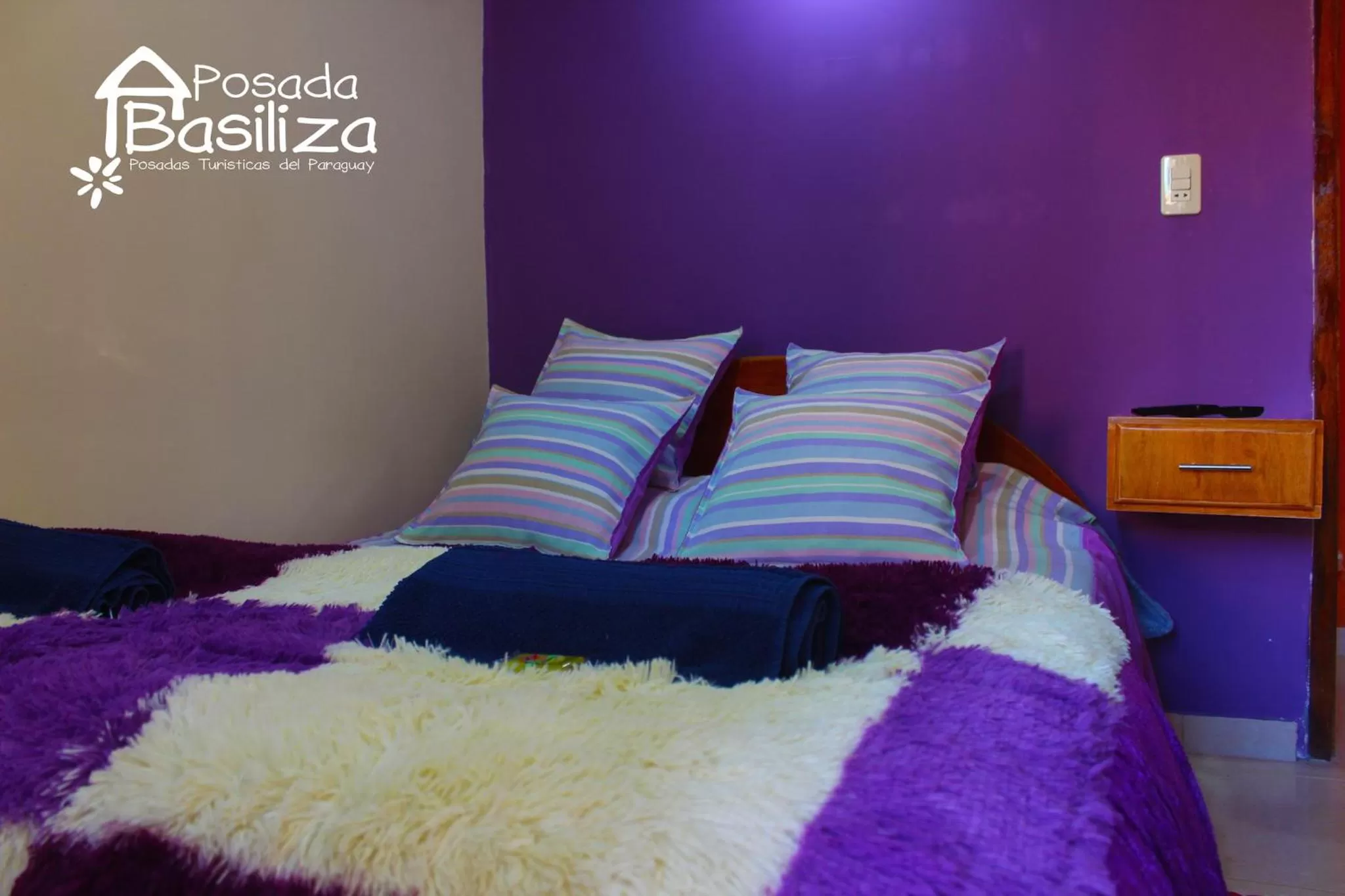 Bed in Posada Basiliza, Encarnación PY