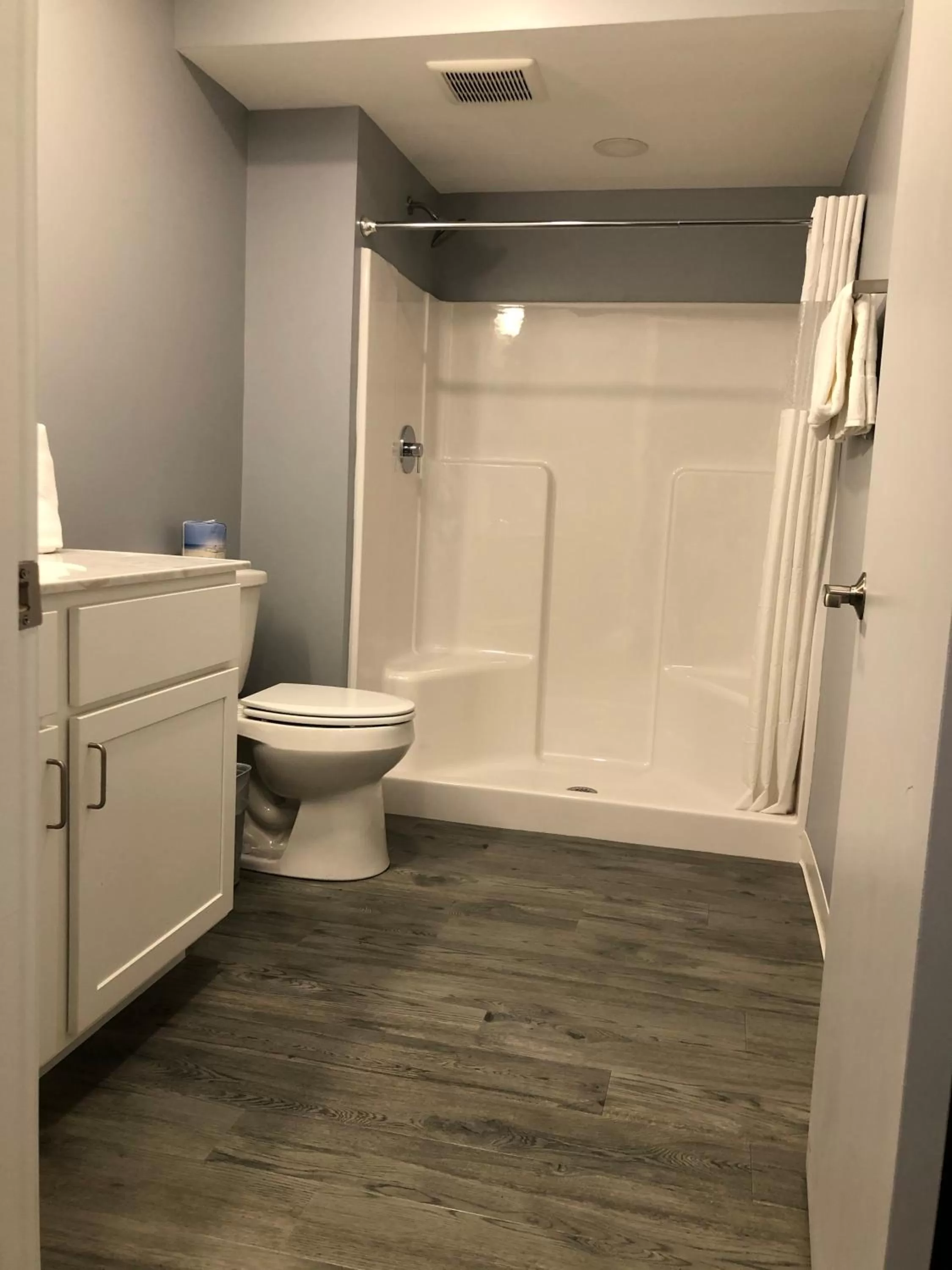 Bathroom in Ocean Lodge - New Building