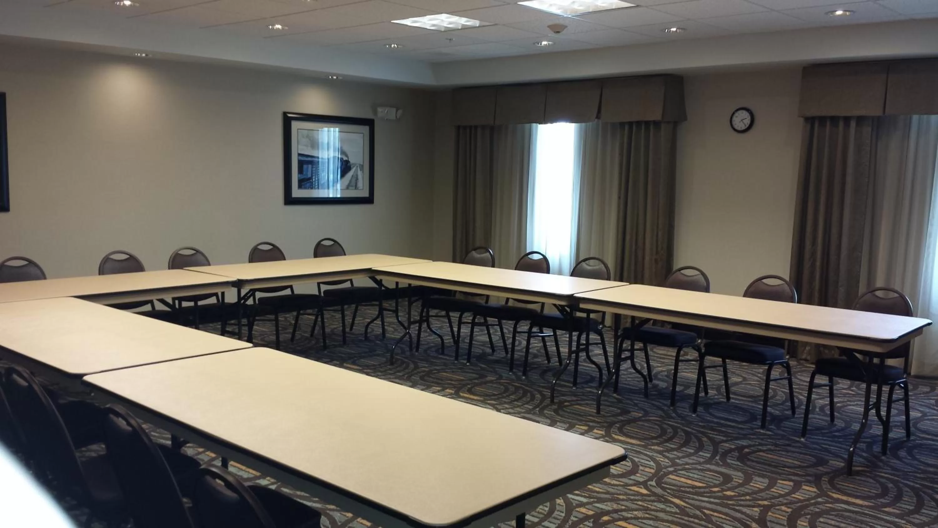 Meeting/conference room in Holiday Inn Express & Suites Nevada by IHG