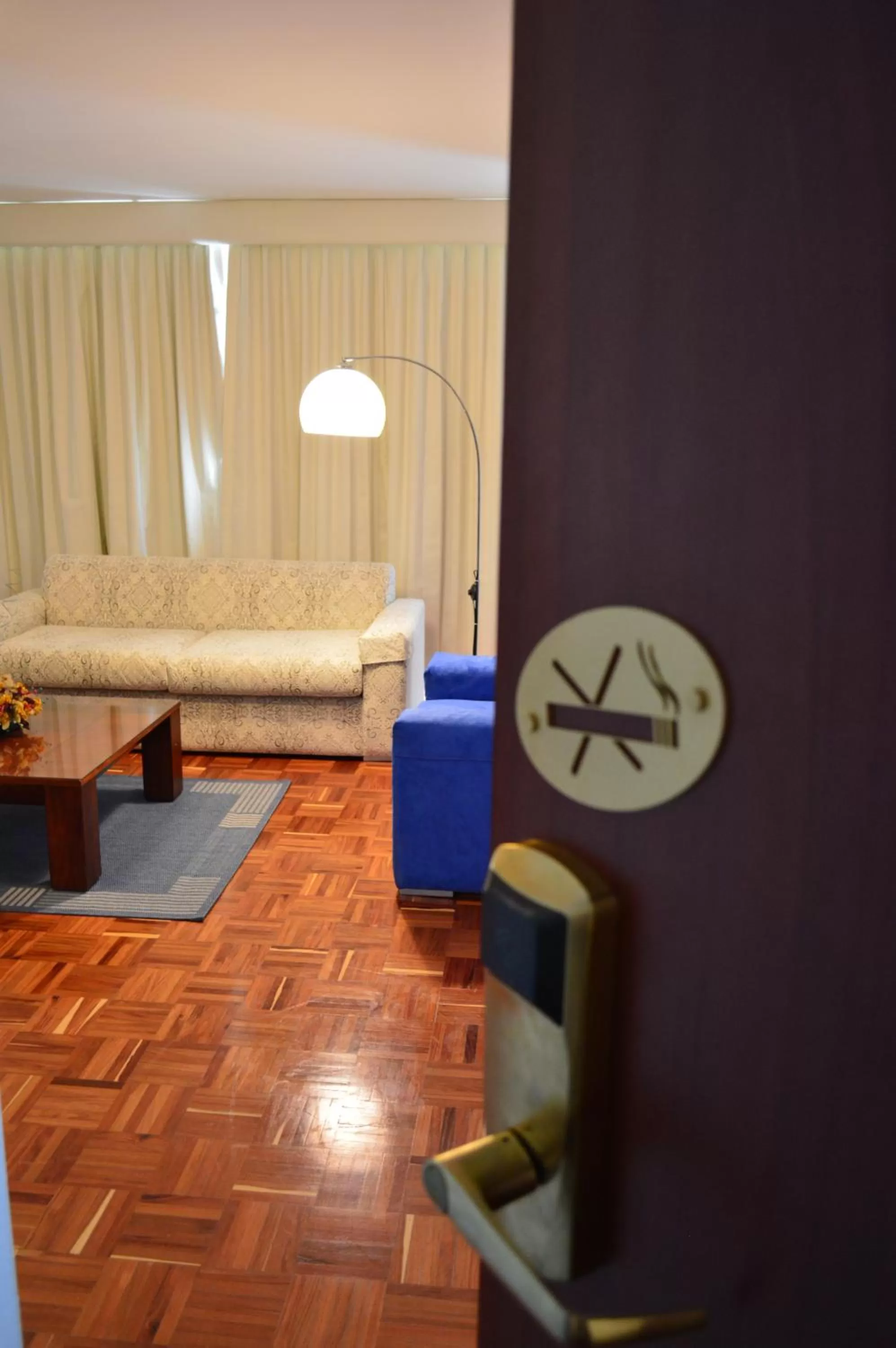 Seating area in La Carolina Inn