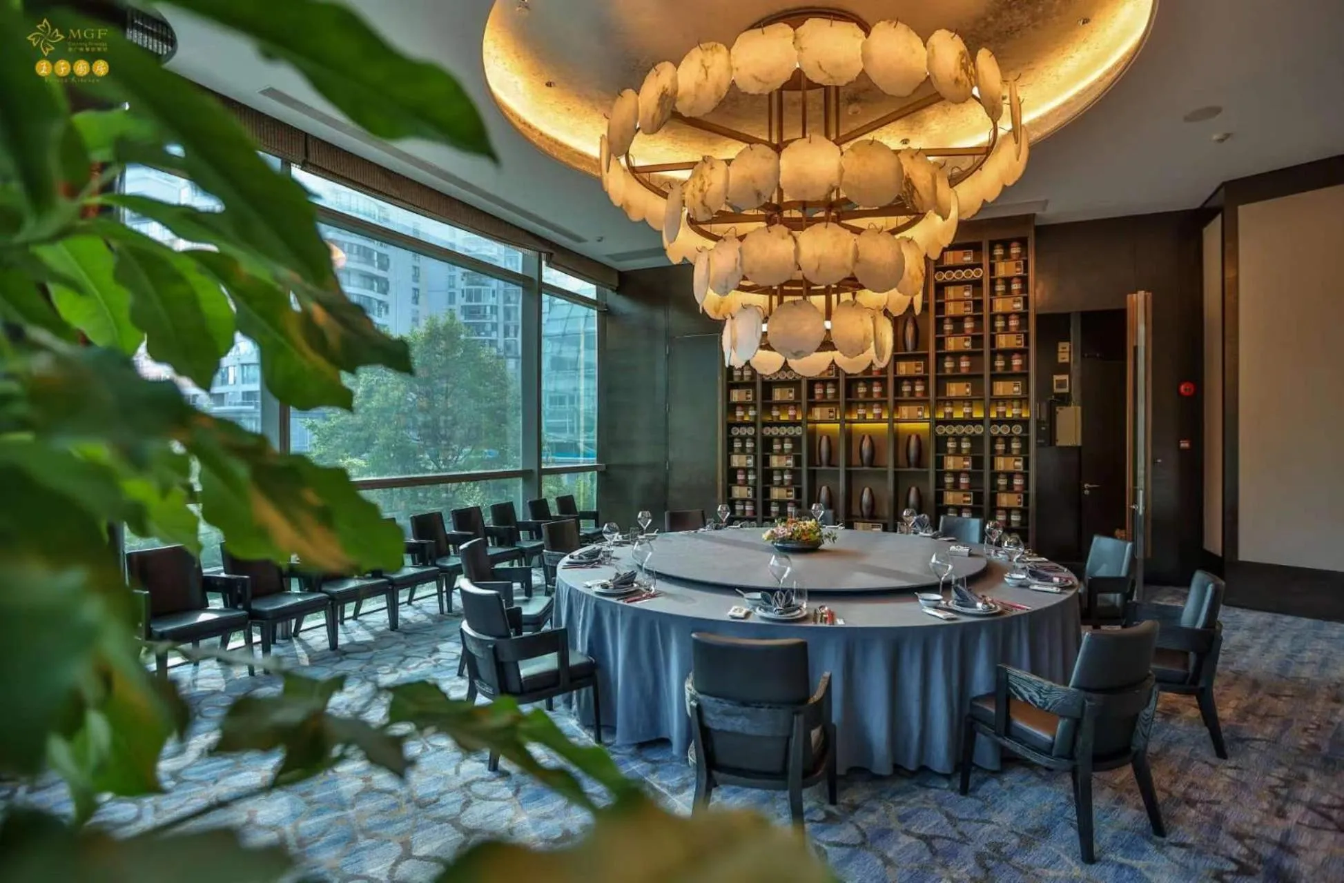 Restaurant/places to eat in Banyantree Shanghai On the Bund - Tales rooftop bar boasts a jaw-dropping panoramic vista