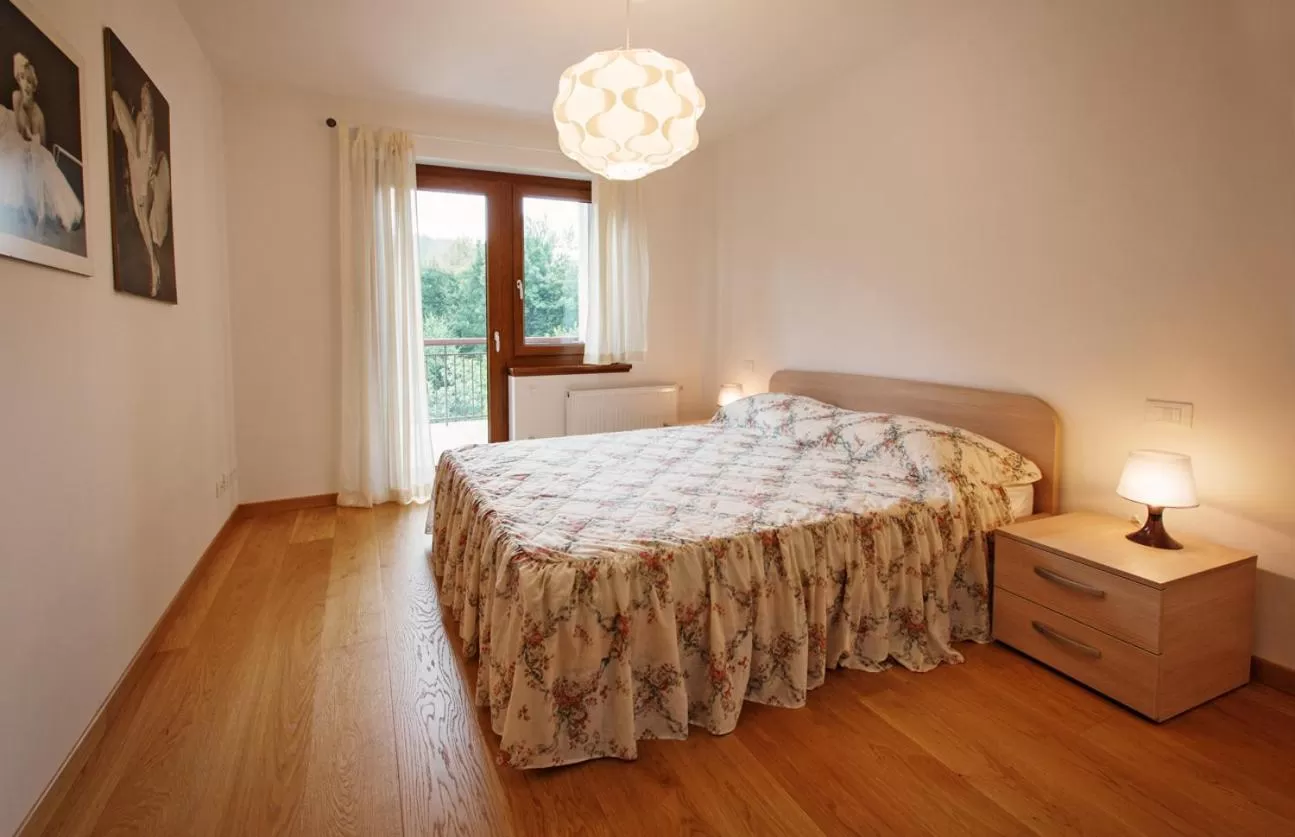 Day, Bed in Albergo Diffuso Tolmezzo