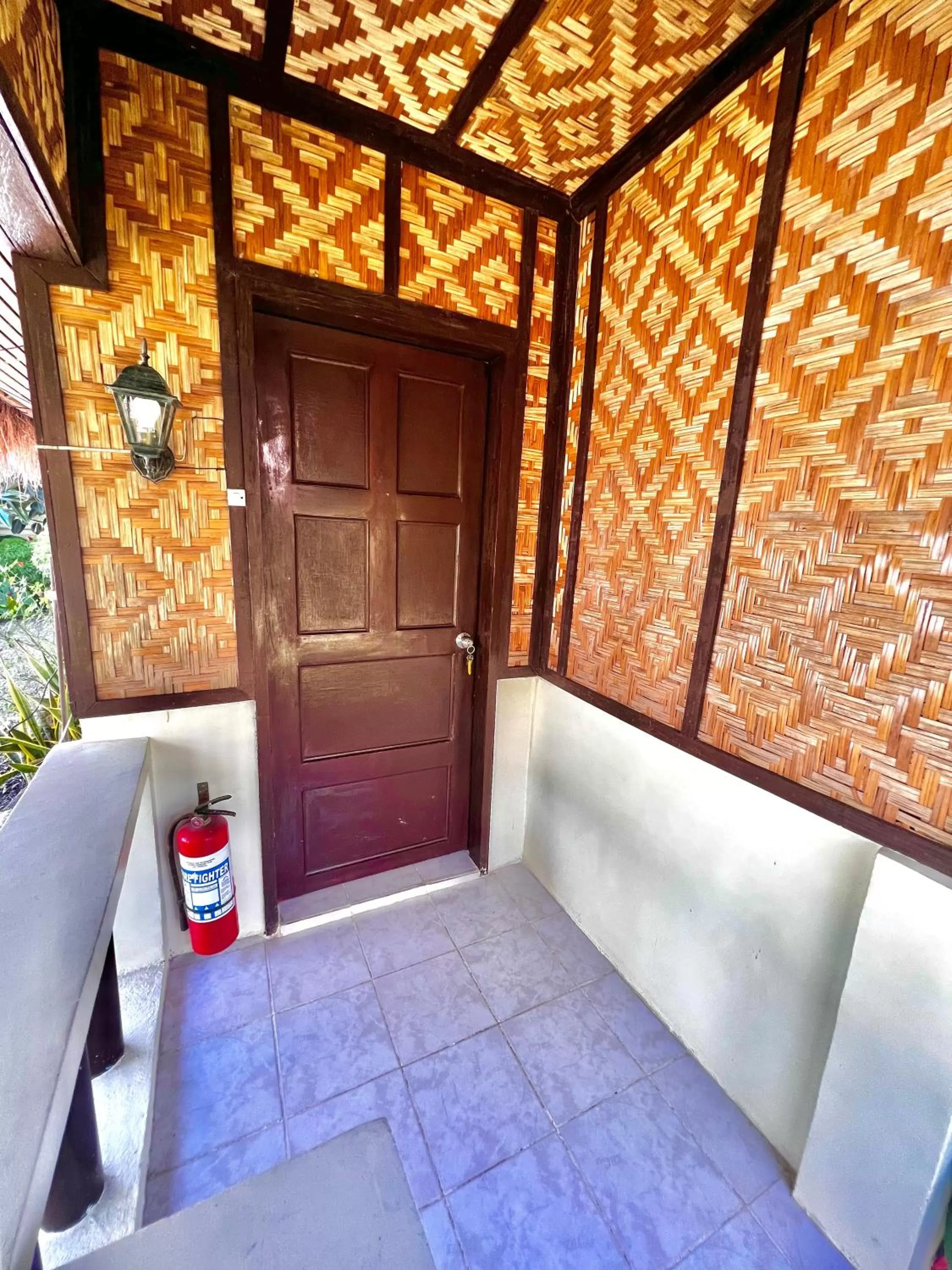 Facade/entrance in West Side Cabana