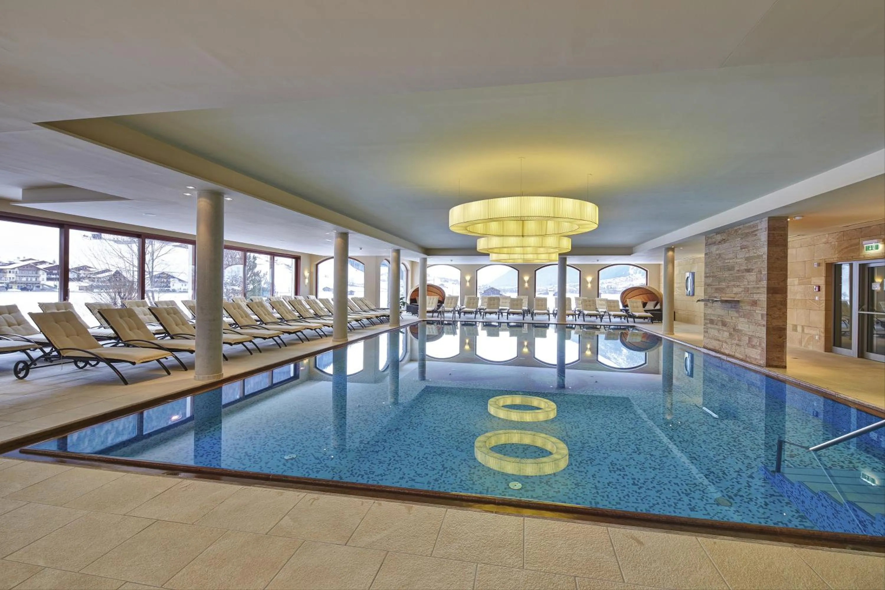 Swimming pool in Alpeiner - Nature Resort Tirol