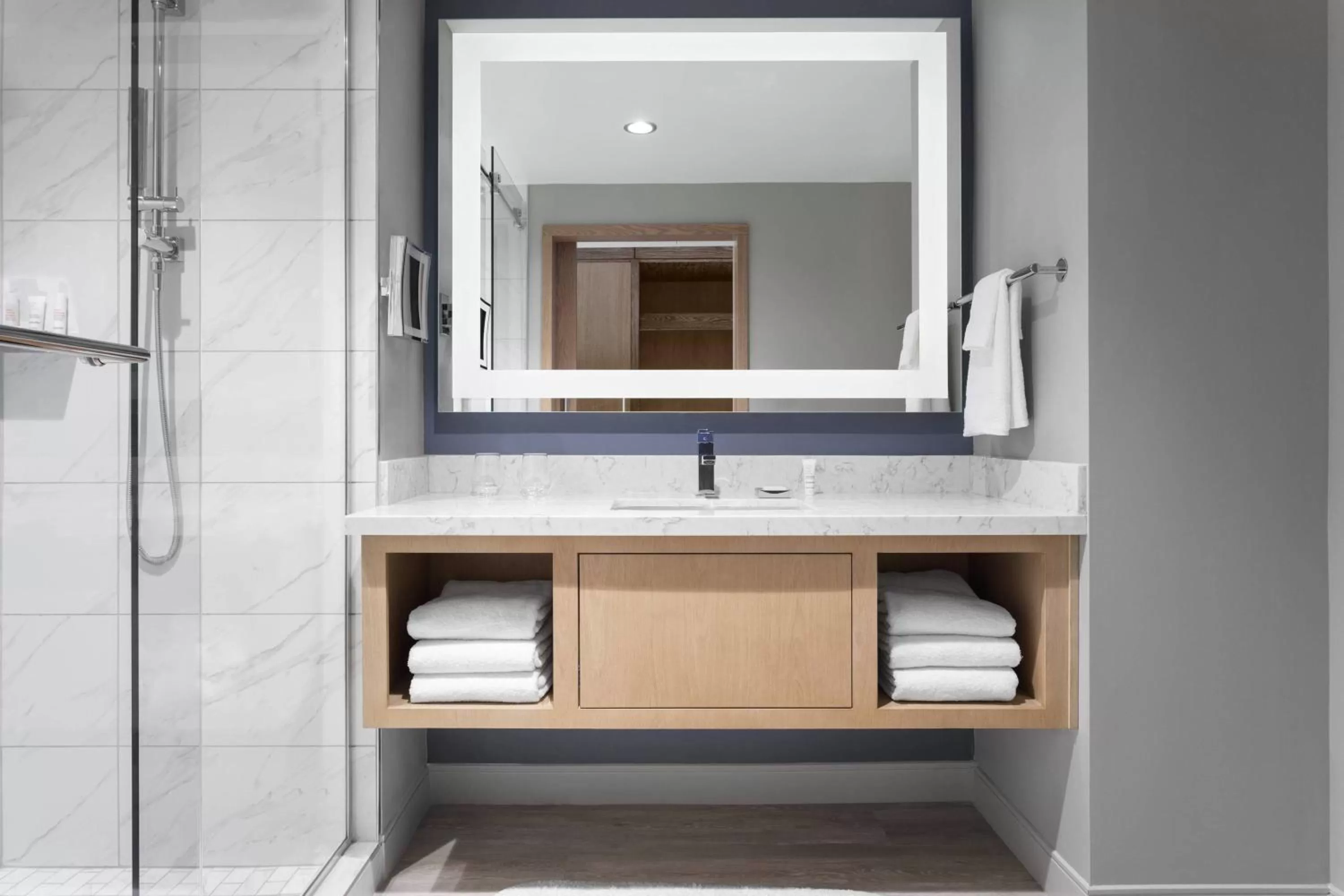 Bathroom in Marriott Virginia Beach Oceanfront Resort