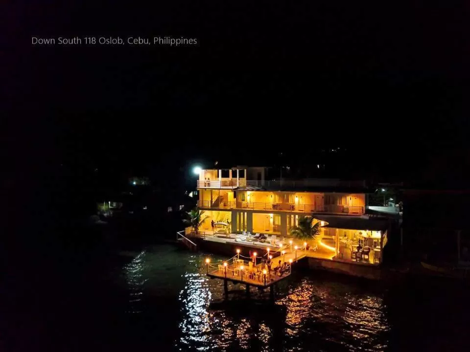 Night in Down South 118 Beach Resort