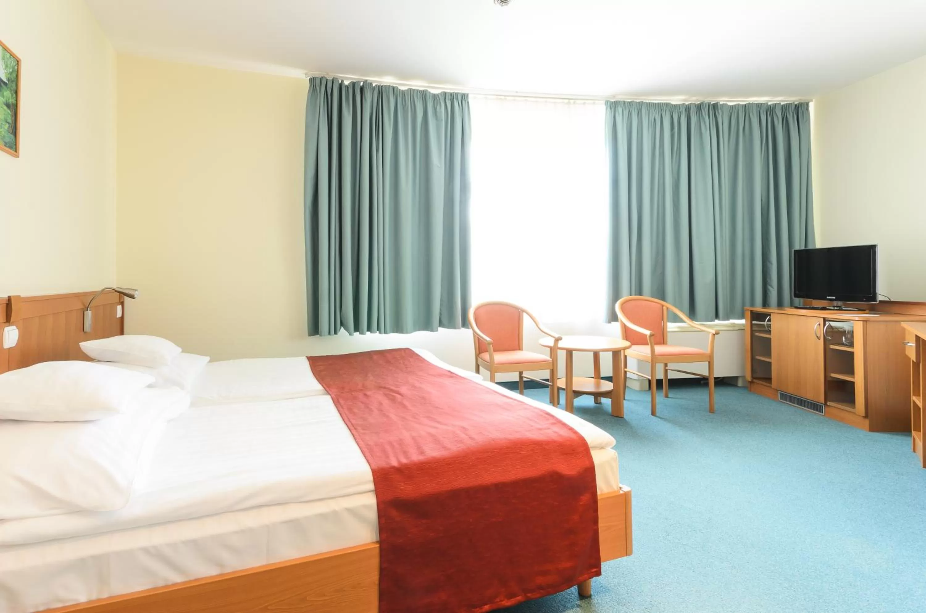 Bedroom, Bed in Hunguest Hotel Aqua Sol