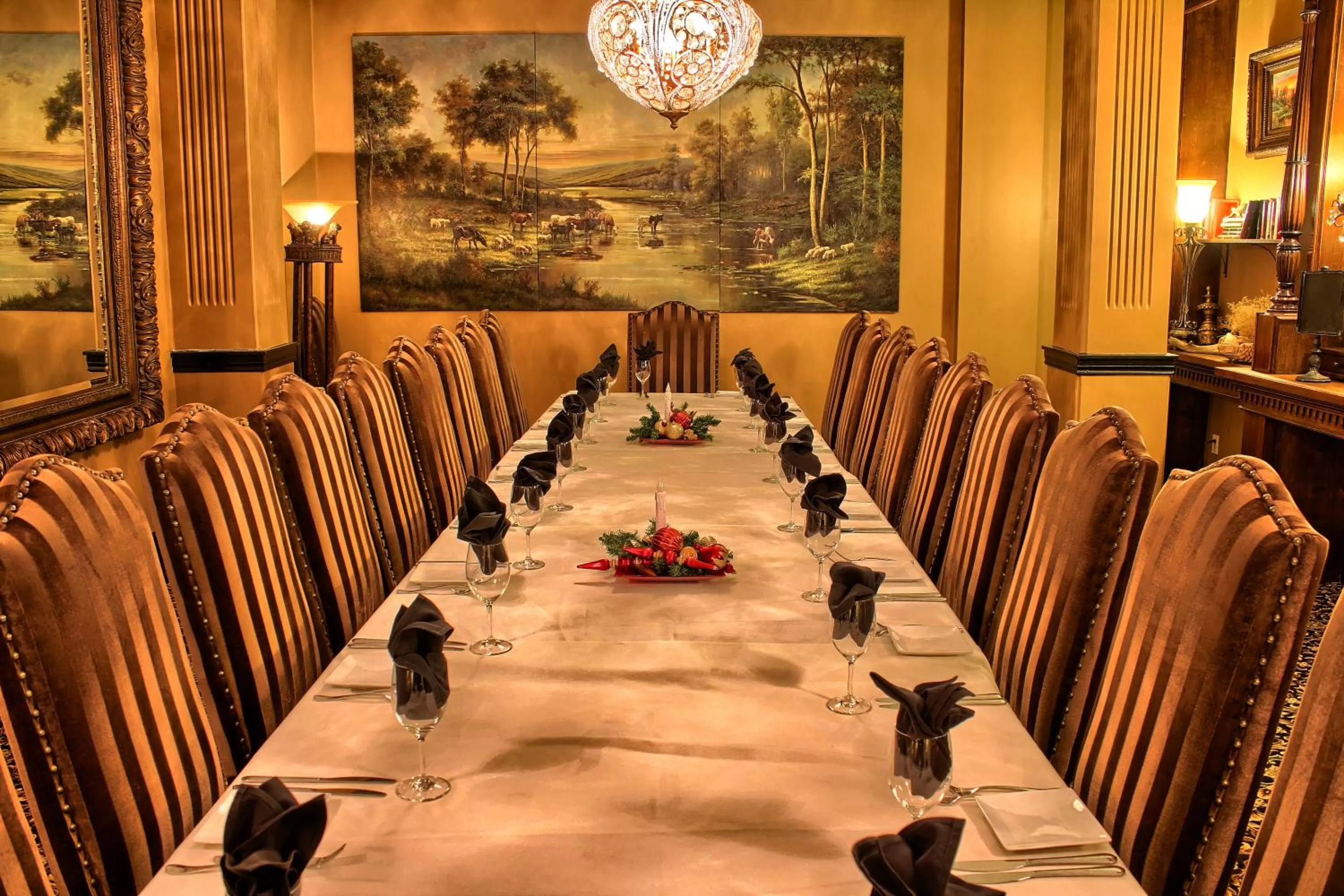 Meeting/conference room in Grant Hall Hotel