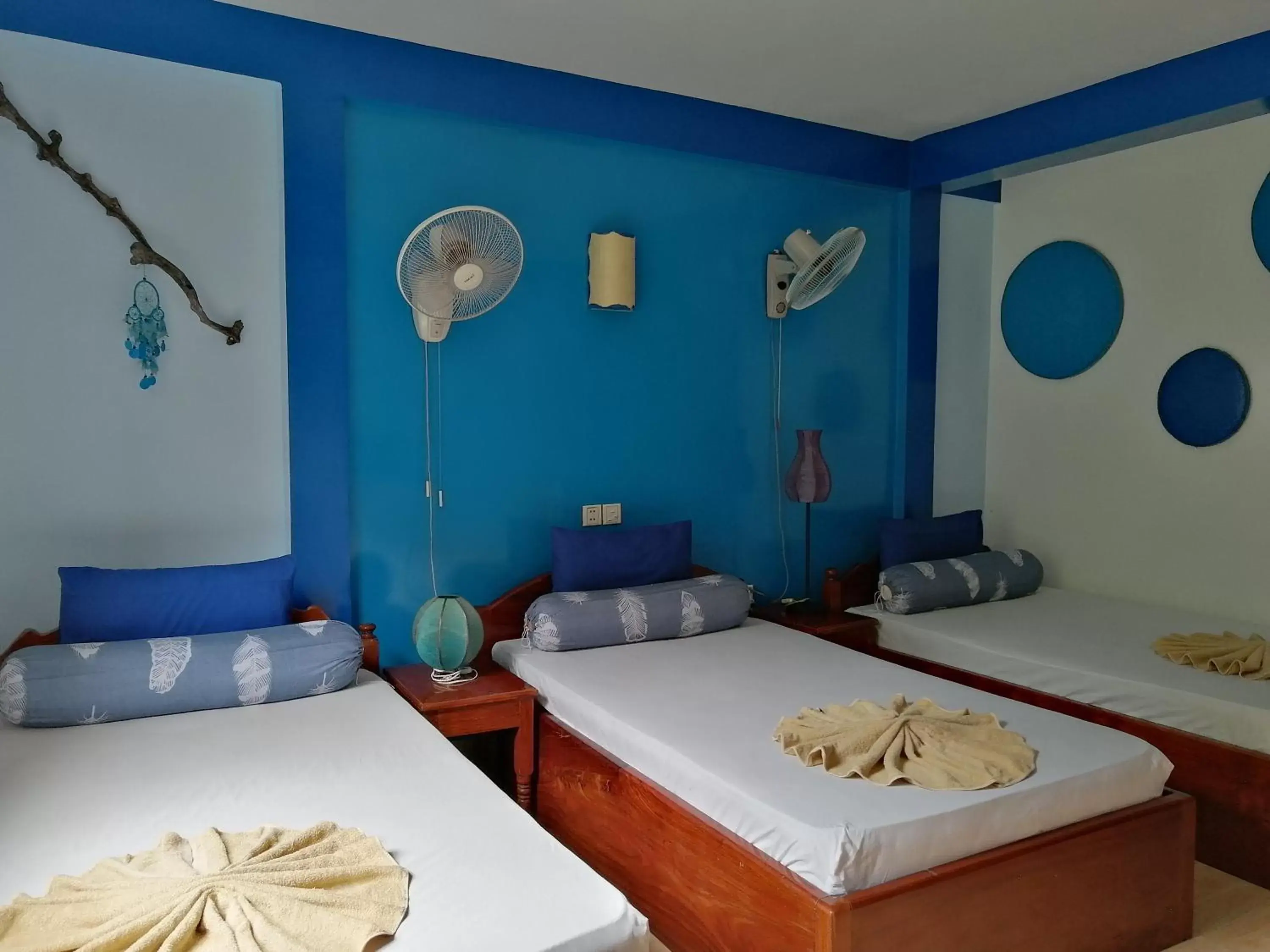 Classic Triple Room in Hotel de la Plage Classic Triple Room in Hotel de la Plage