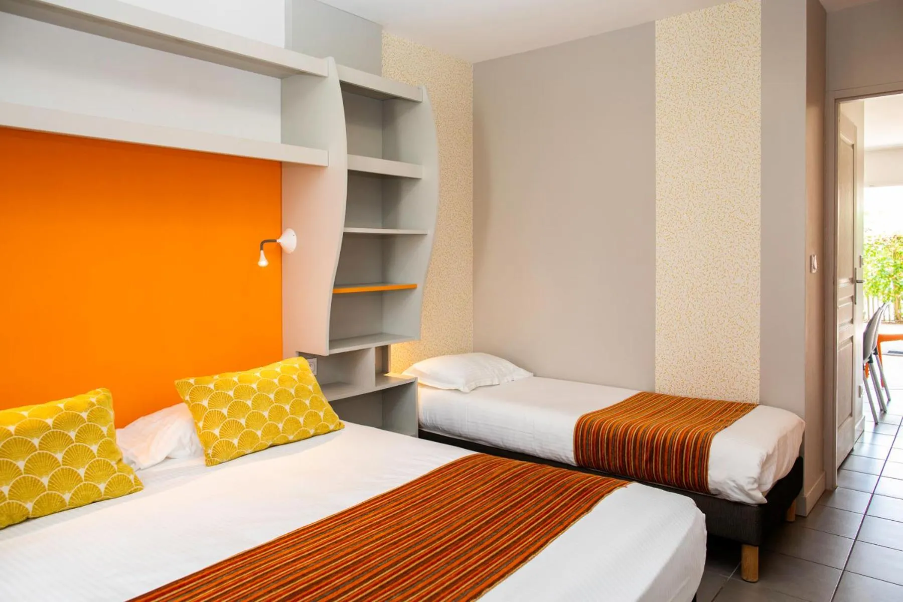 Bed in Hôtel de Ré, "The Originals Résidence"