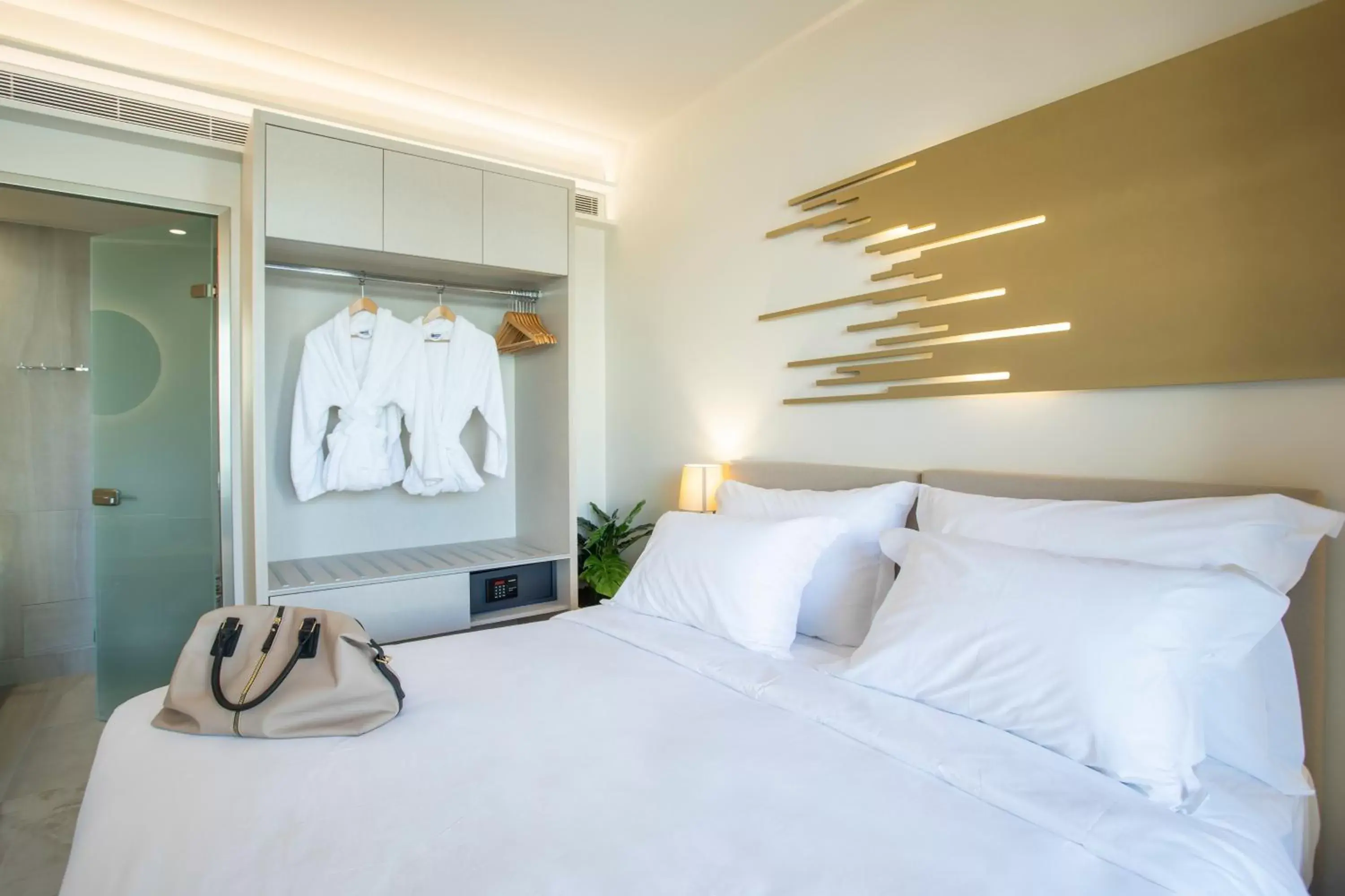 Double or Twin Room - Disability Access in Green Suites Boutique Hotel Double or Twin Room - Disability Access in Green Suites Boutique Hotel