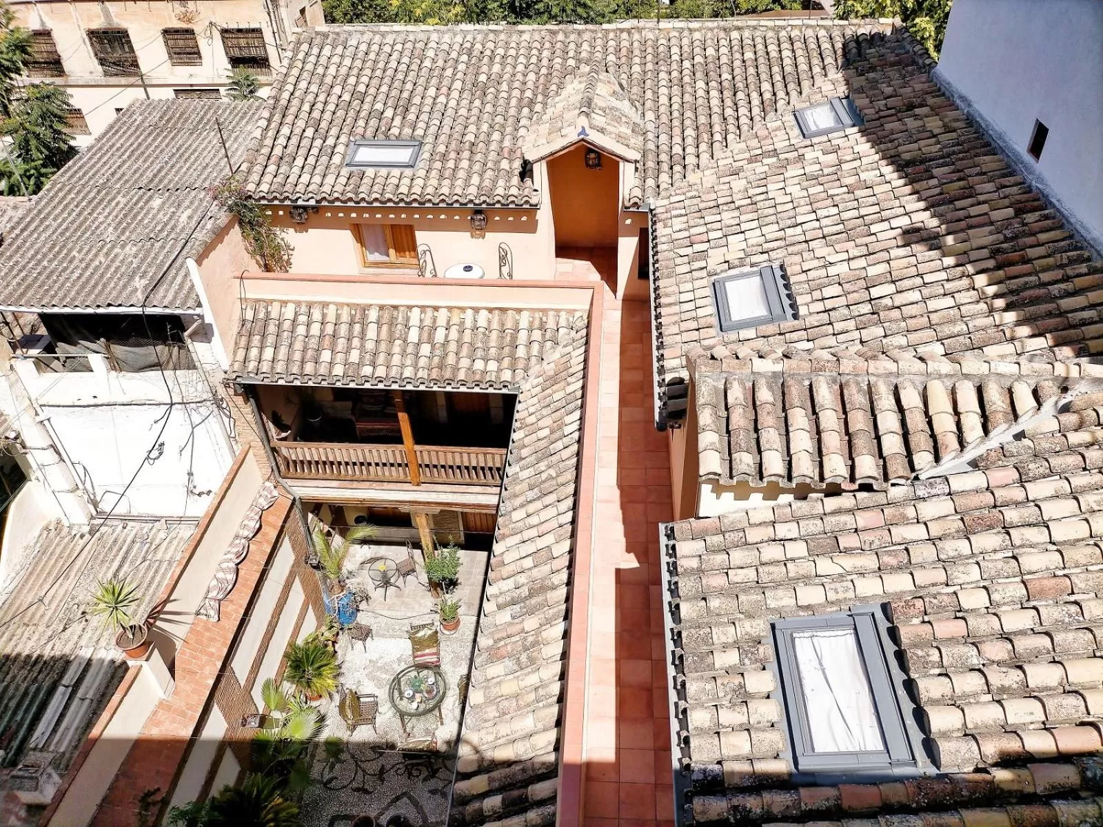 Property building in Abadía Hotel