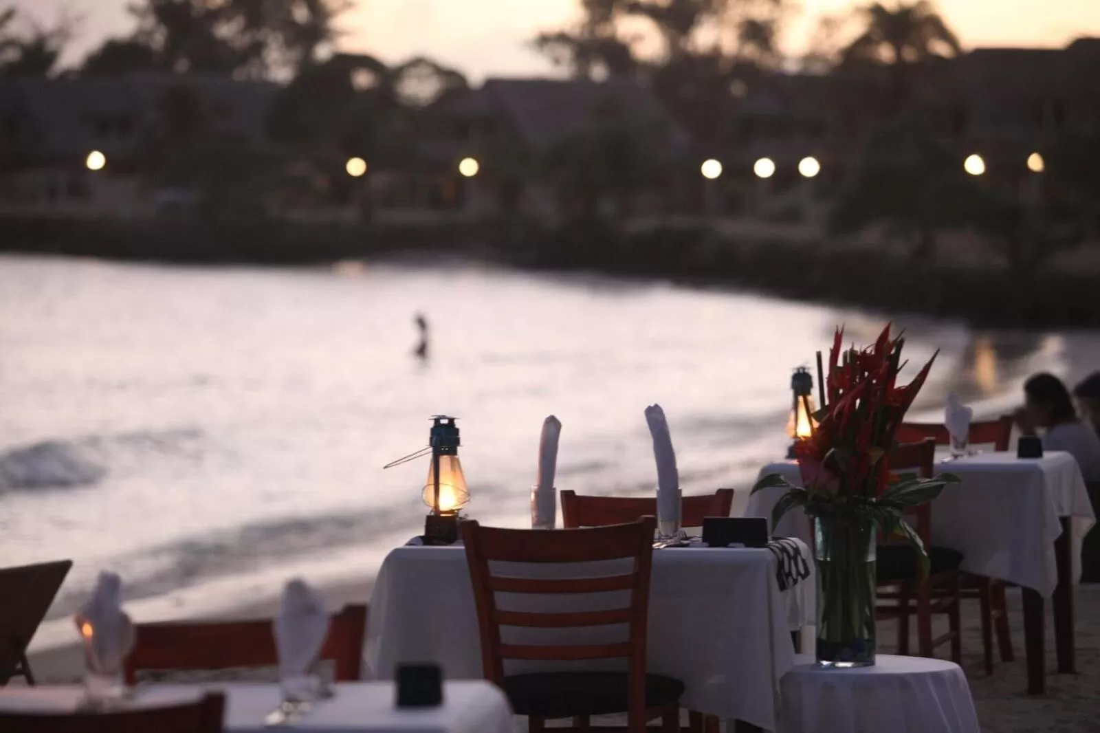 Sunset in Breakas Beach Resort