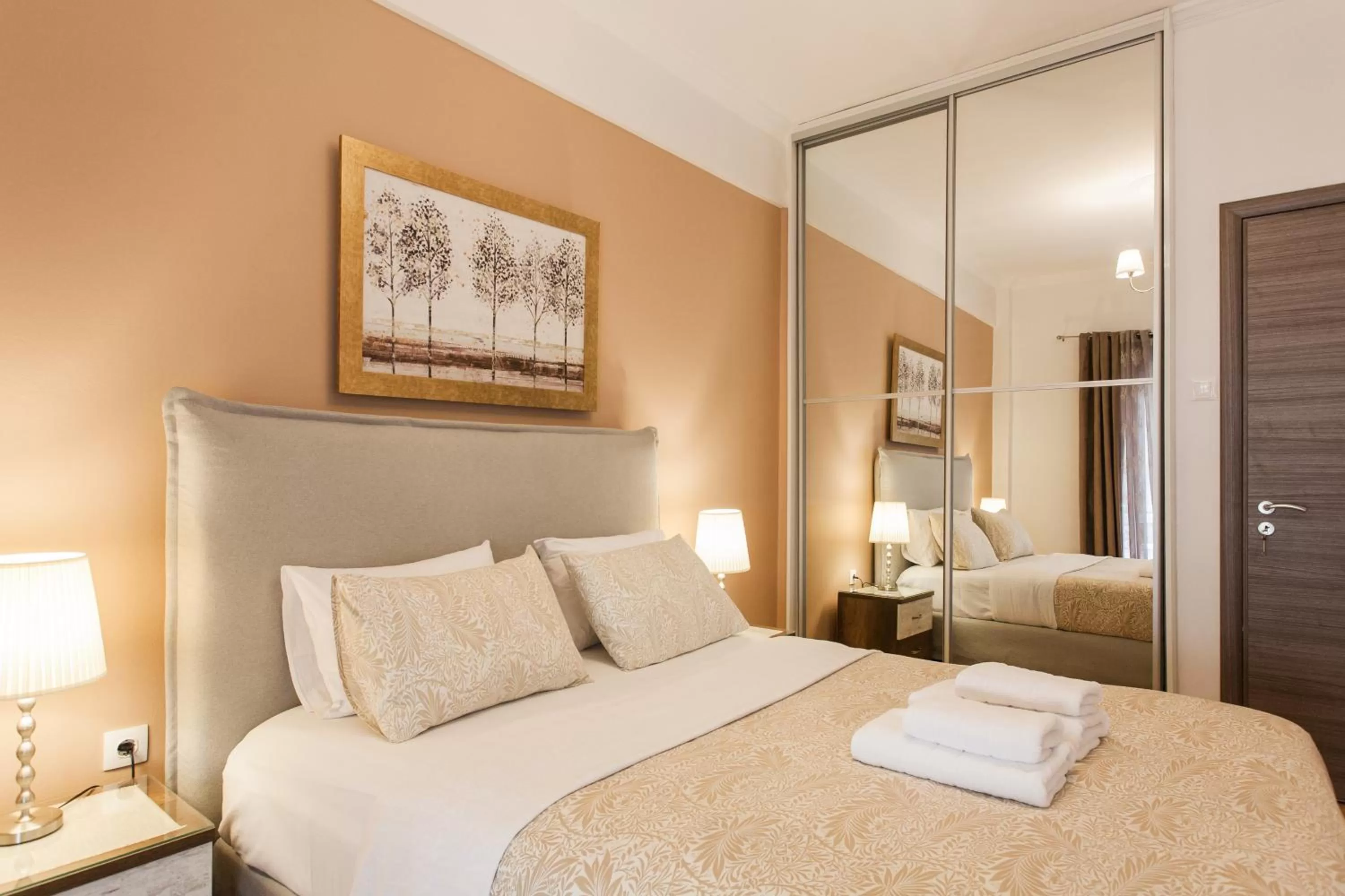 Bedroom, Bed in Nicholas Point Apartments and Rooms