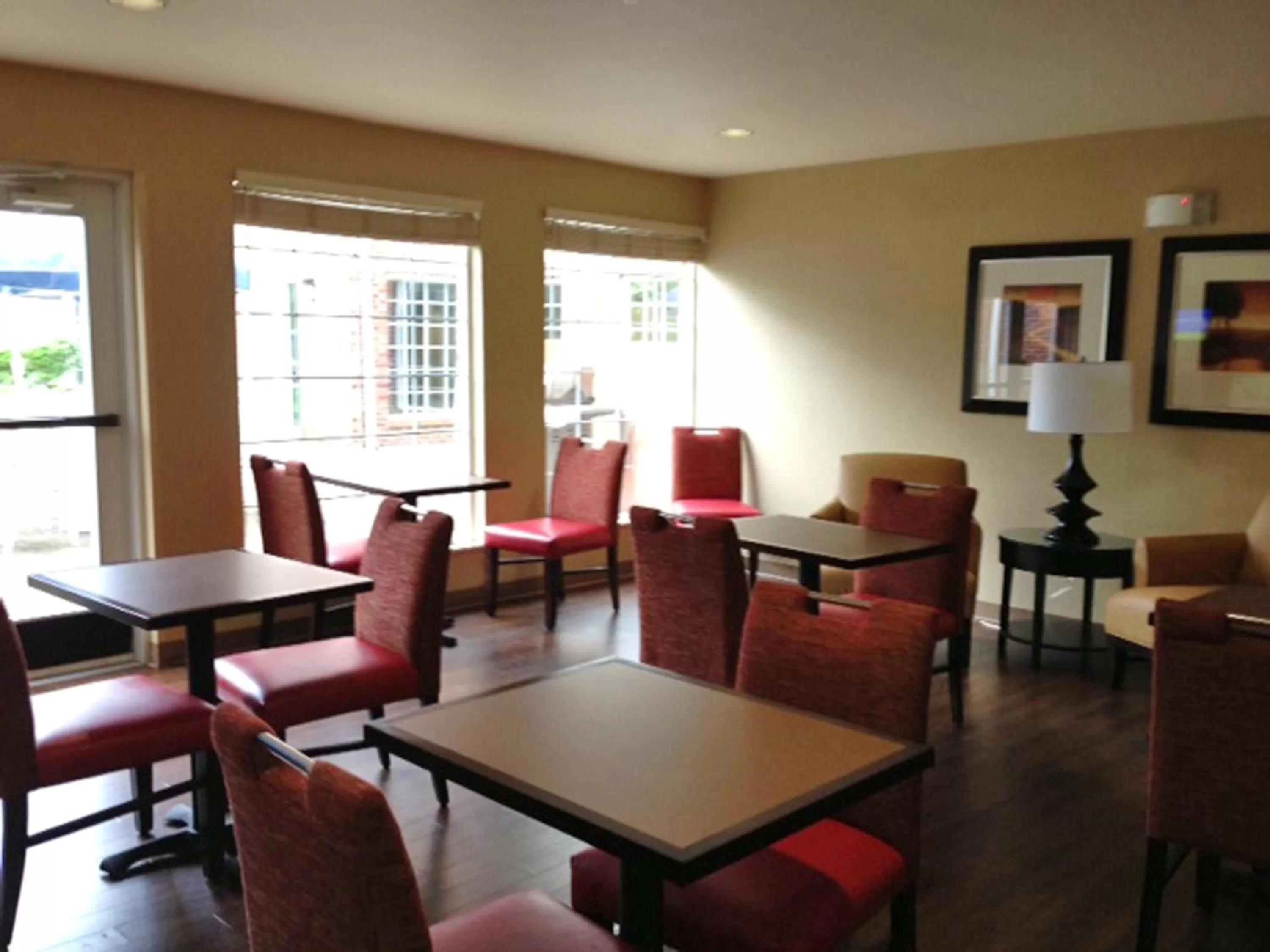 Food and drinks in Extended Stay America Suites - Boston - Peabody
