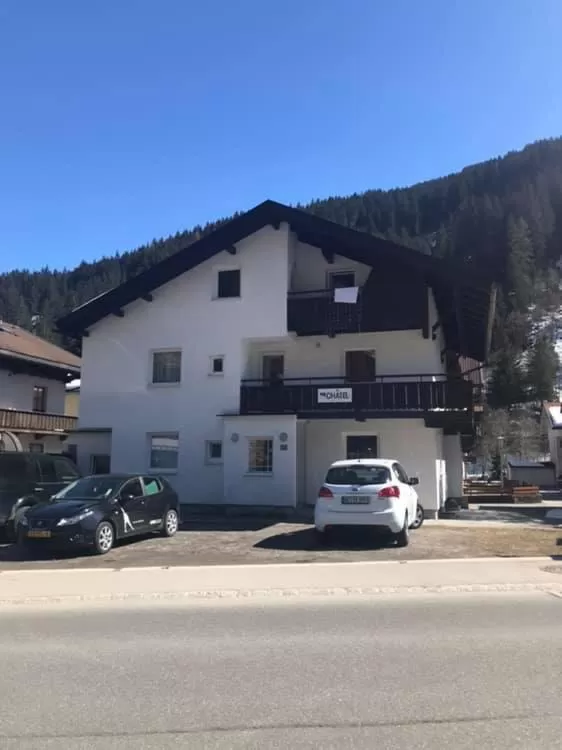 Property Building in Haus Irmgard by Châtel Reizen