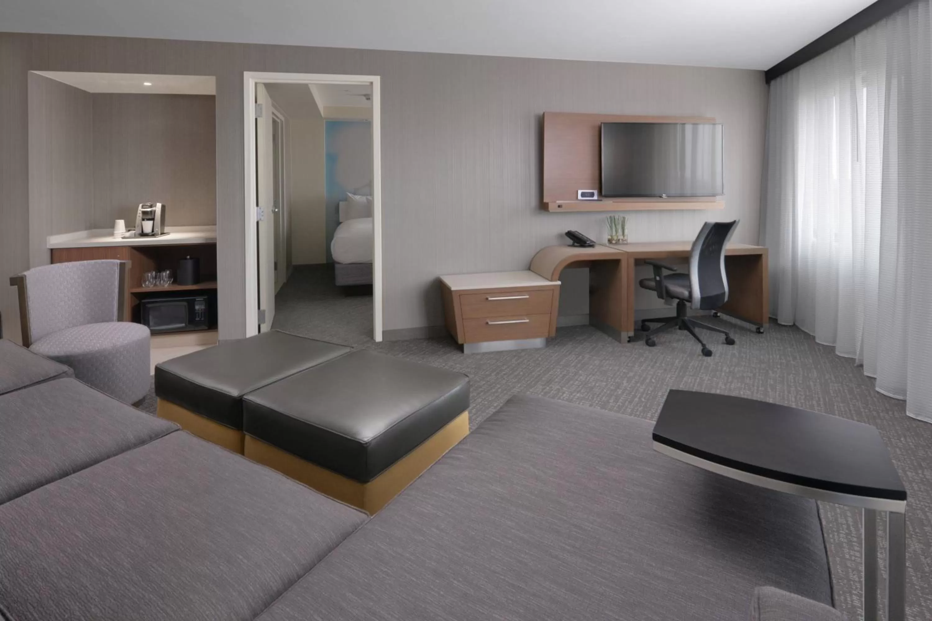 Living room, Bed in Courtyard by Marriott Austin Pflugerville